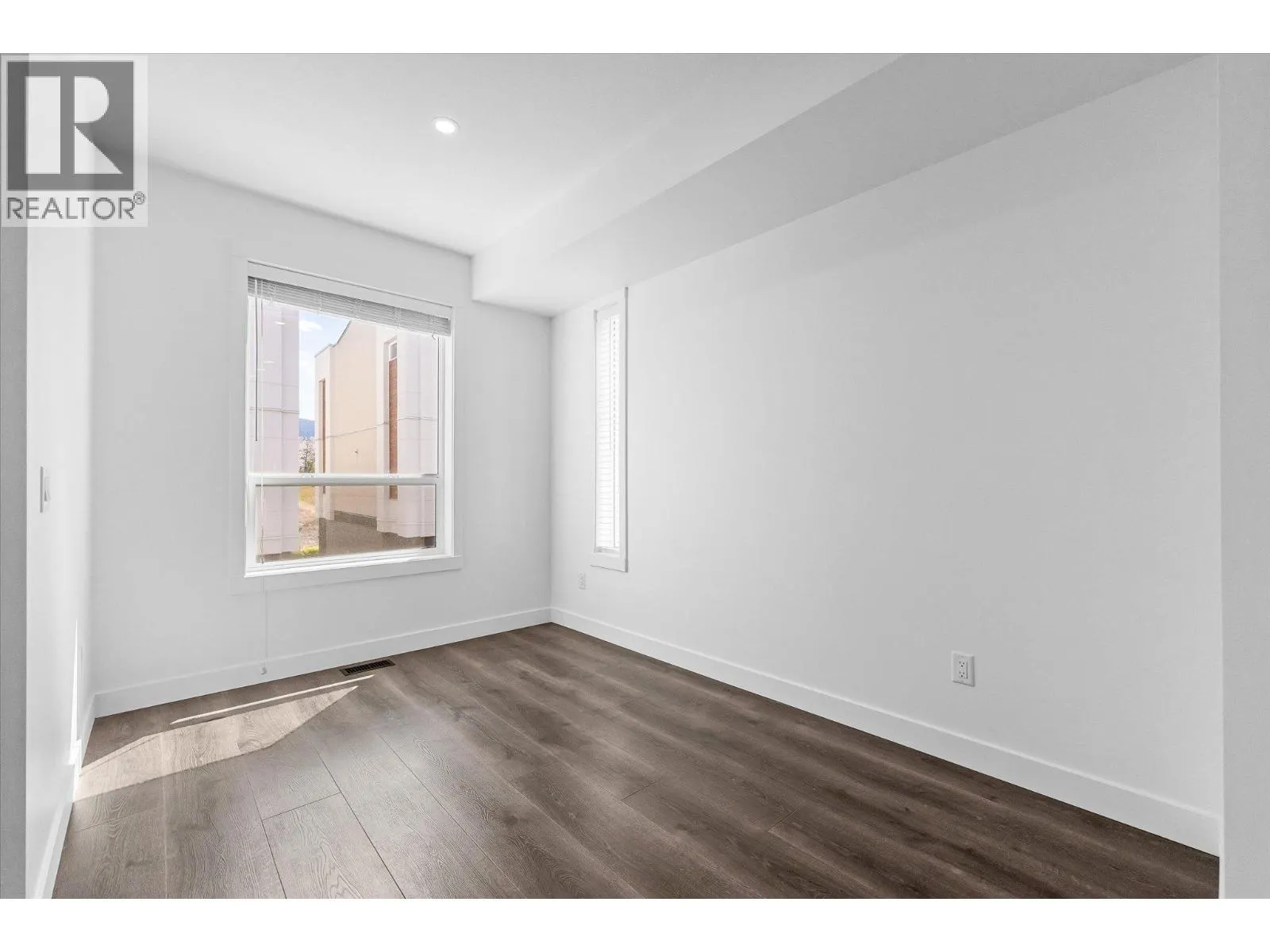 610 Academy Way Unit# 367