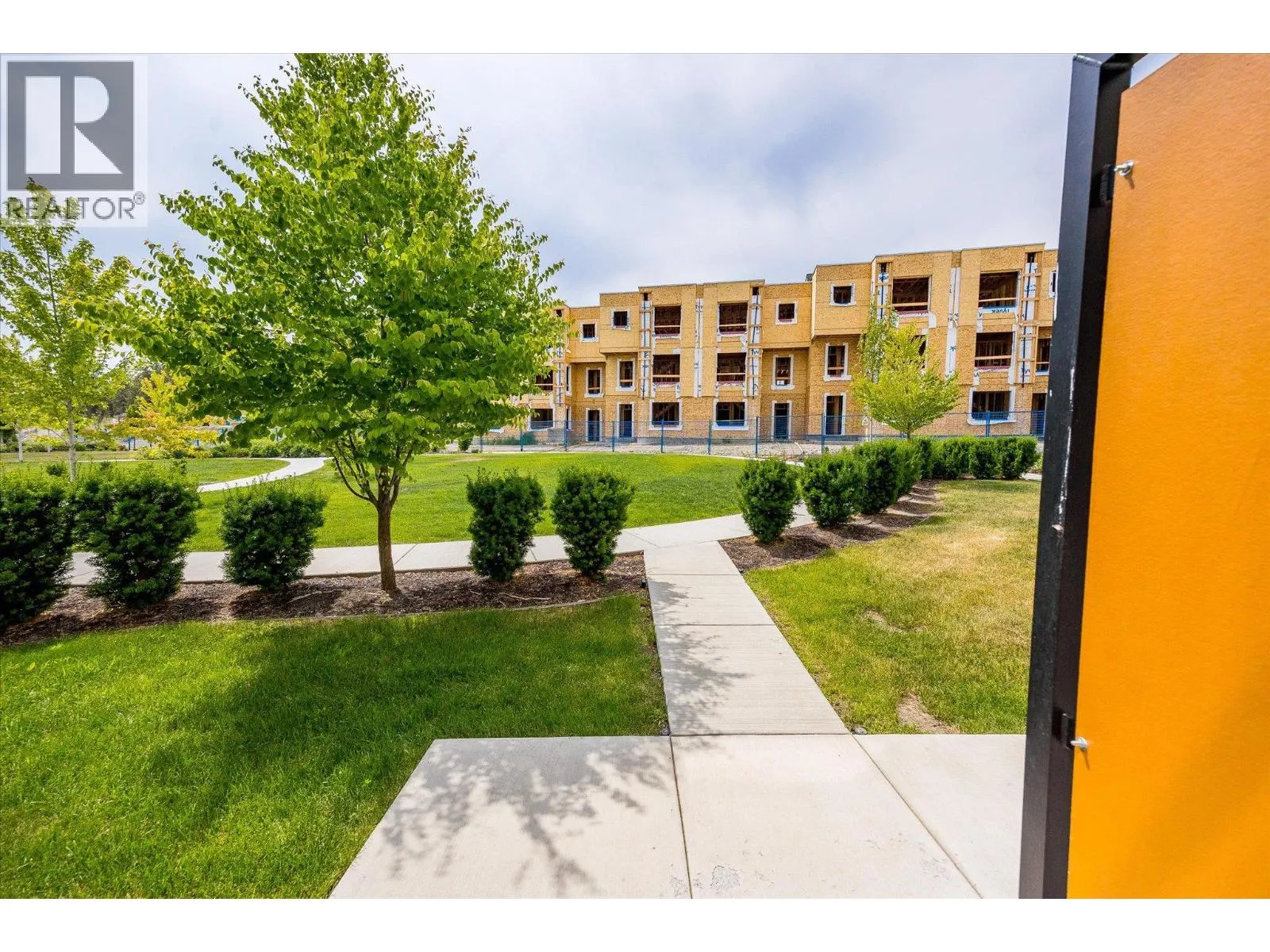 610 Academy Way Unit# 367