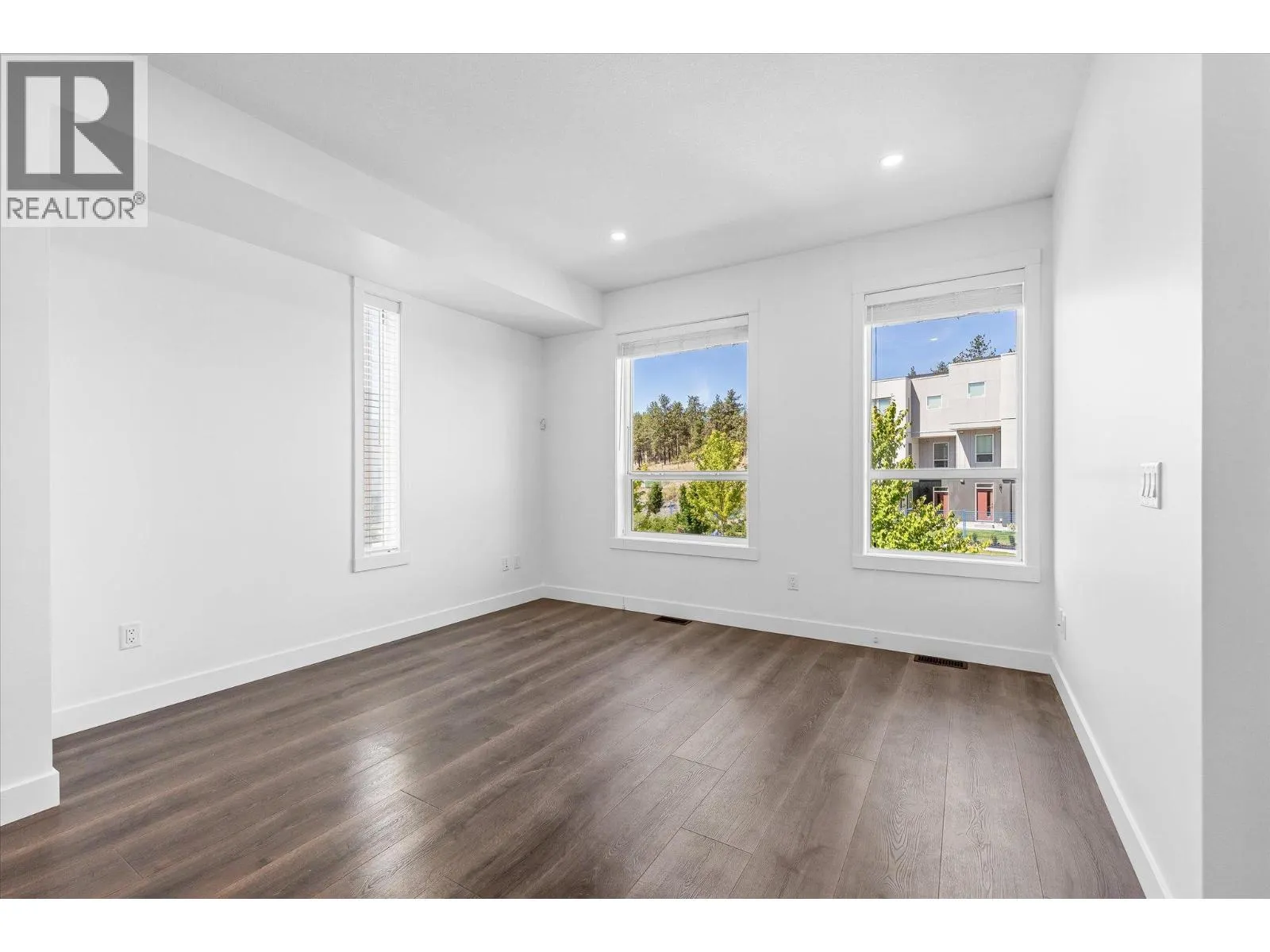 610 Academy Way Unit# 367