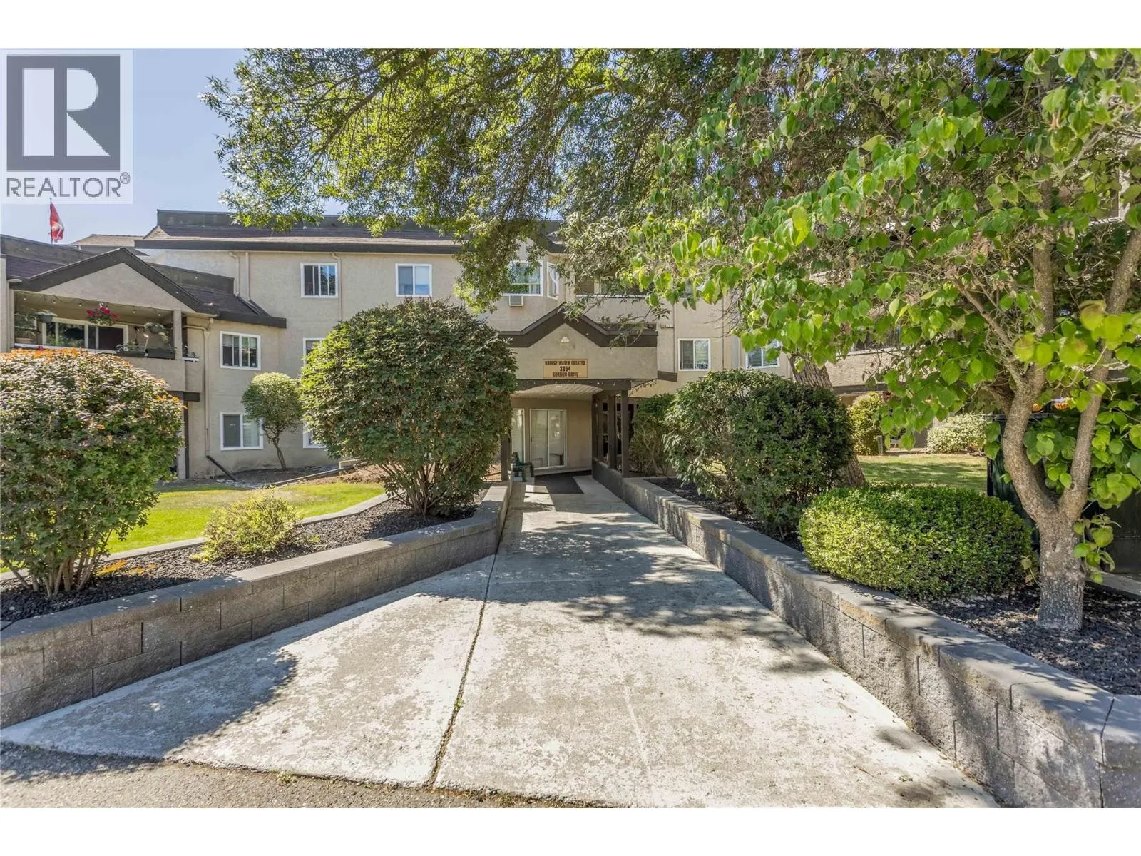 3854 Gordon Drive Unit# 186