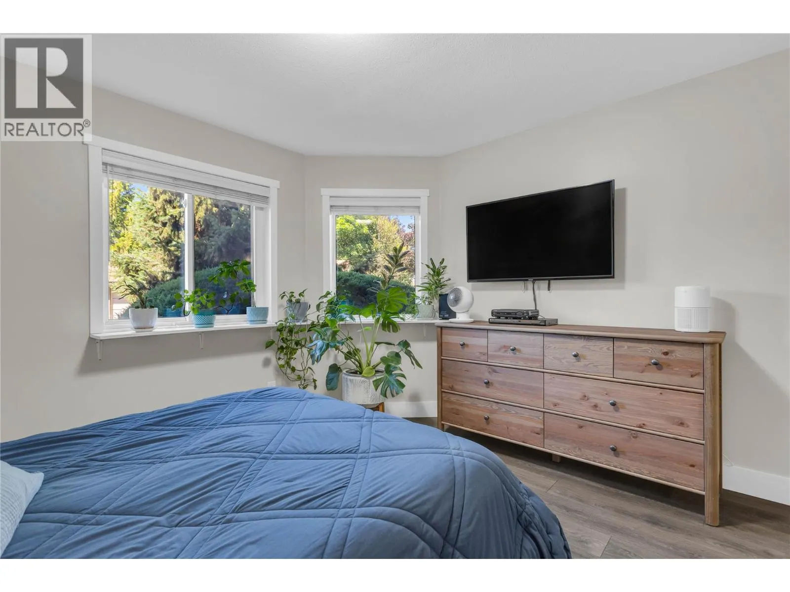 3854 Gordon Drive Unit# 186