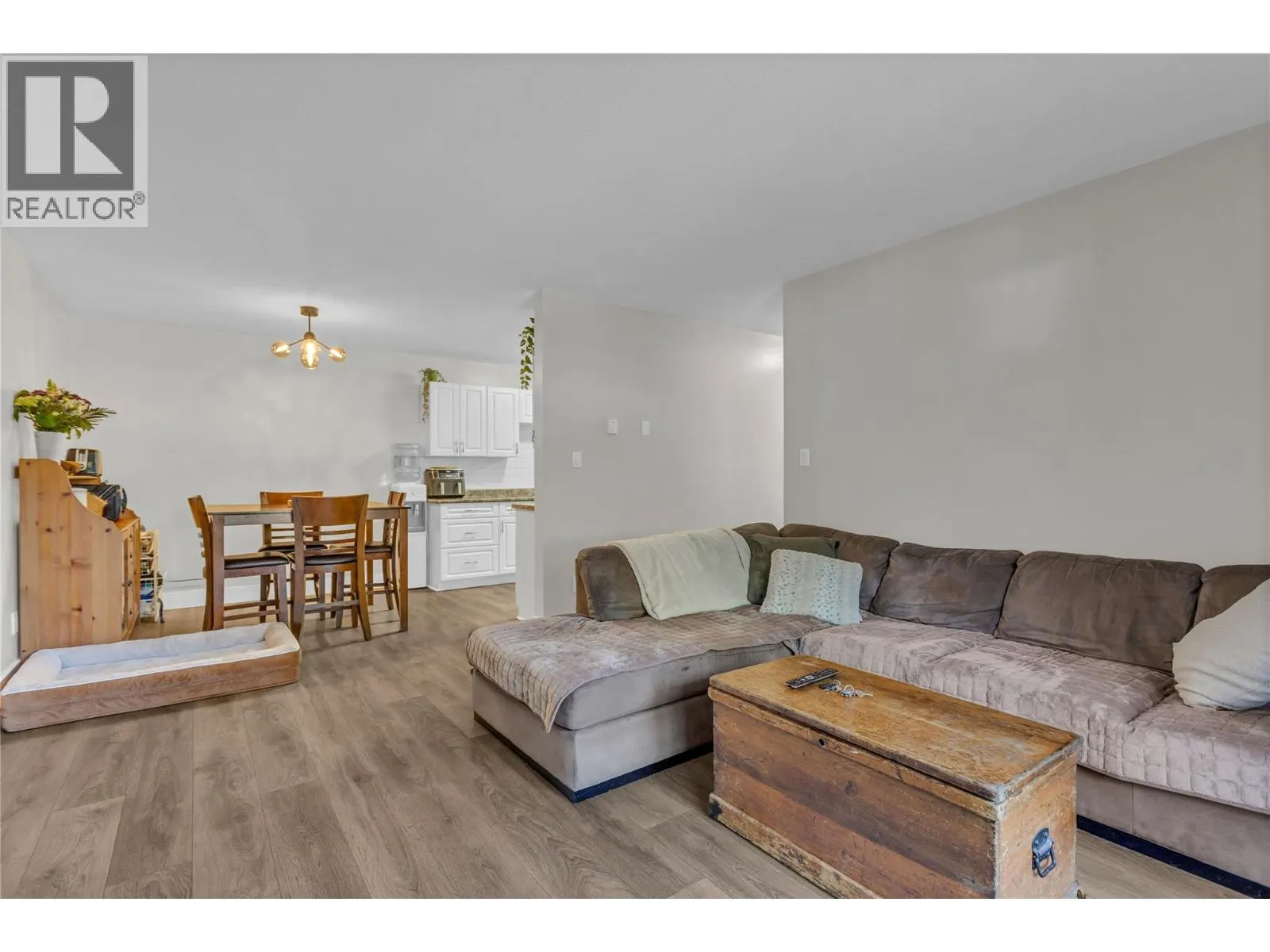3854 Gordon Drive Unit# 186