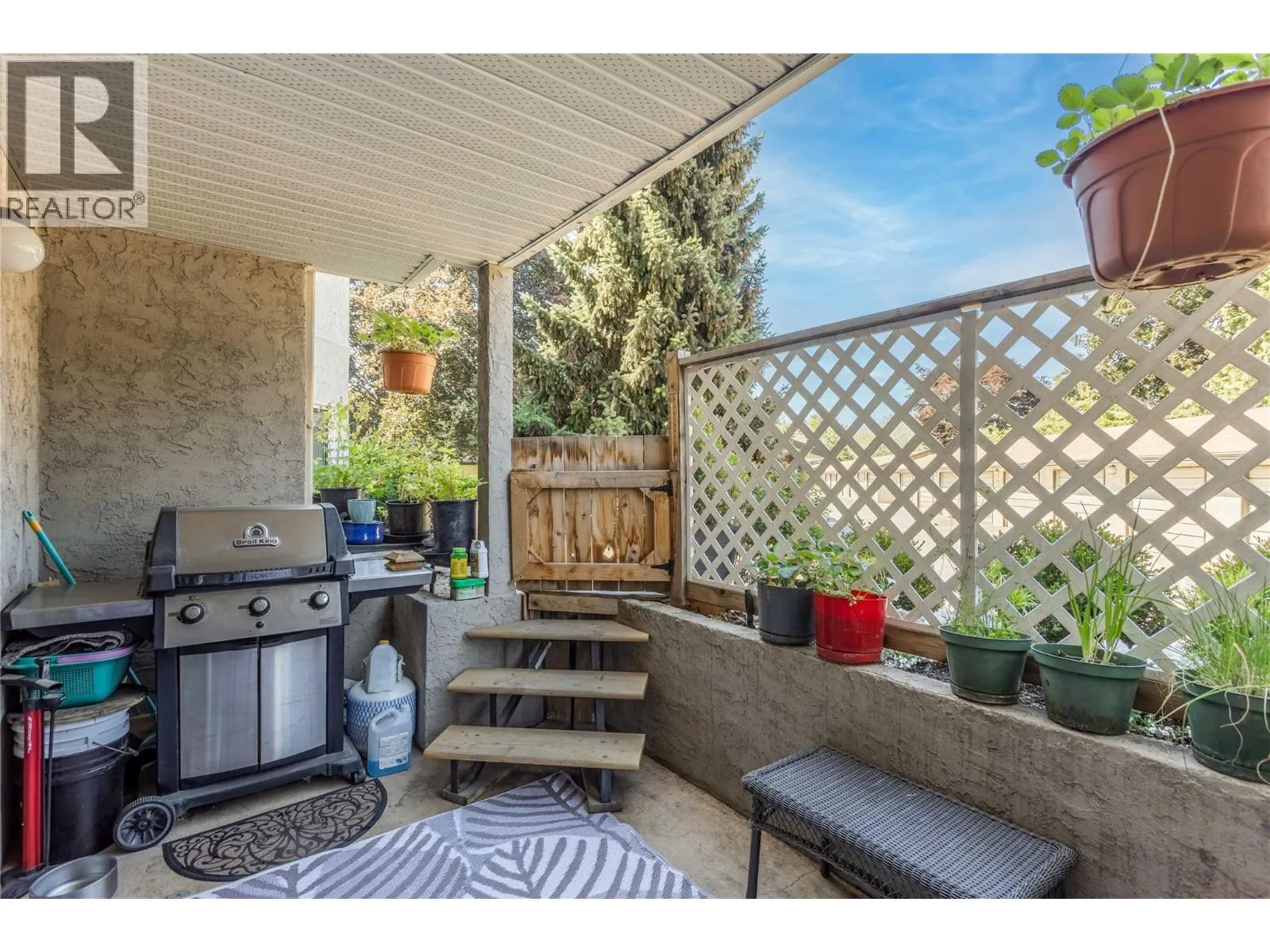 3854 Gordon Drive Unit# 186
