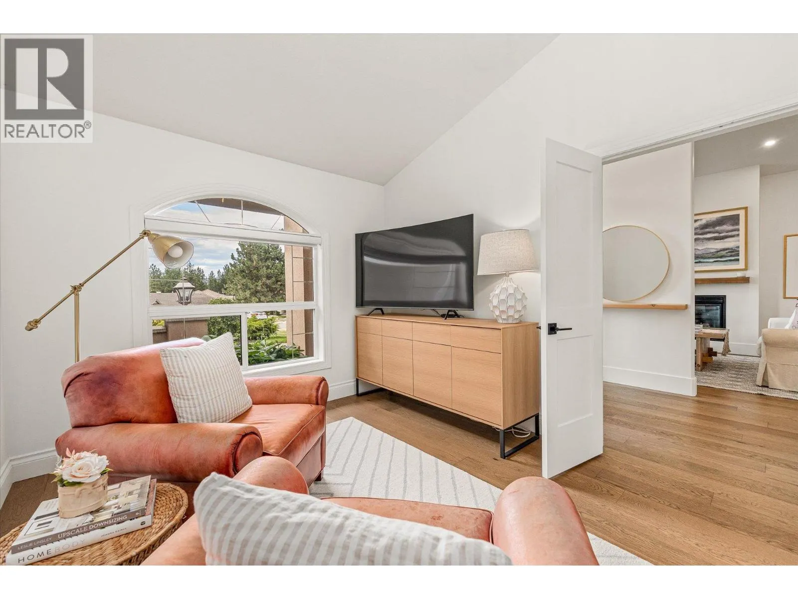 4190 Gallaghers Forest S