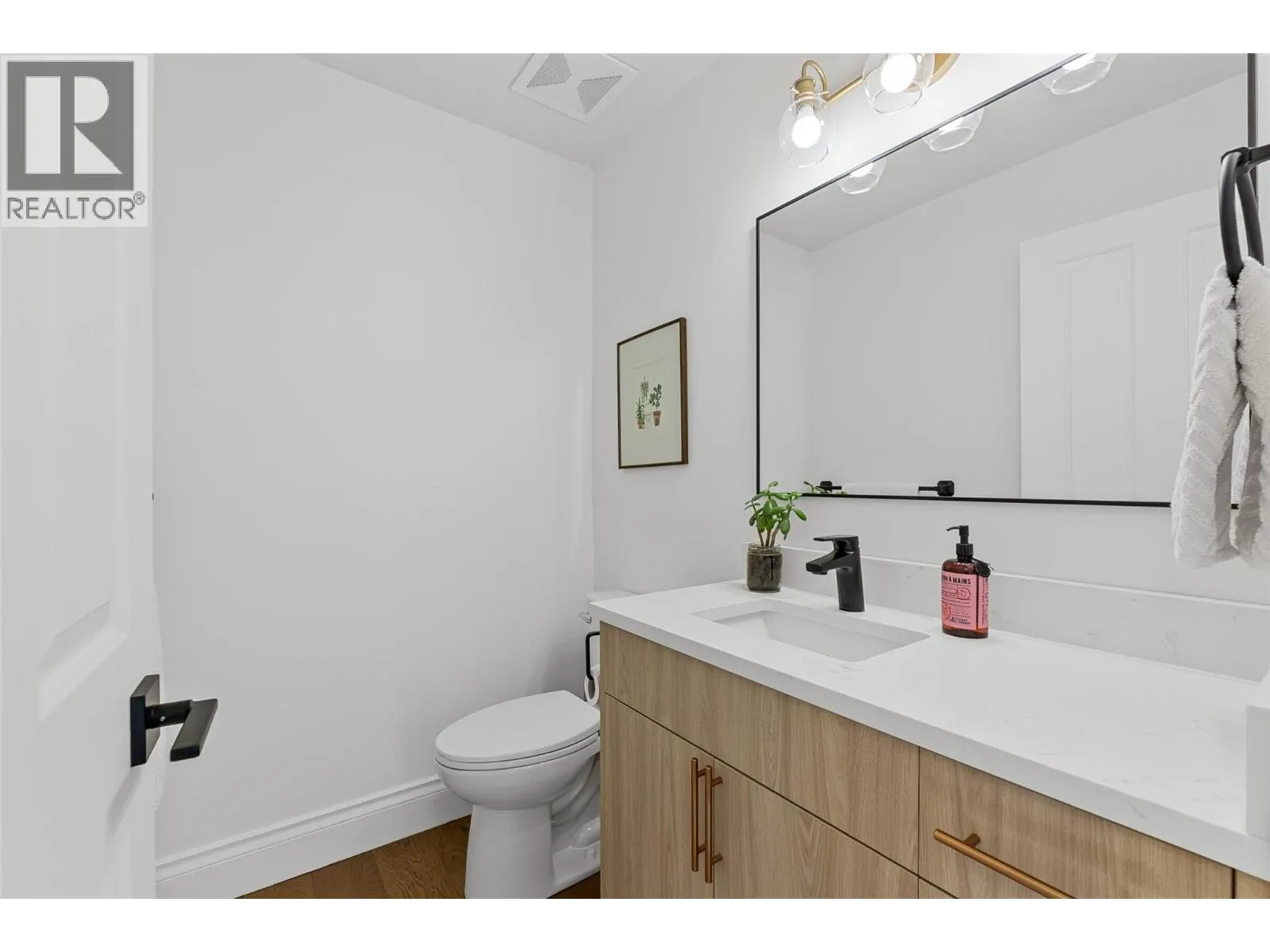 4190 Gallaghers Forest S