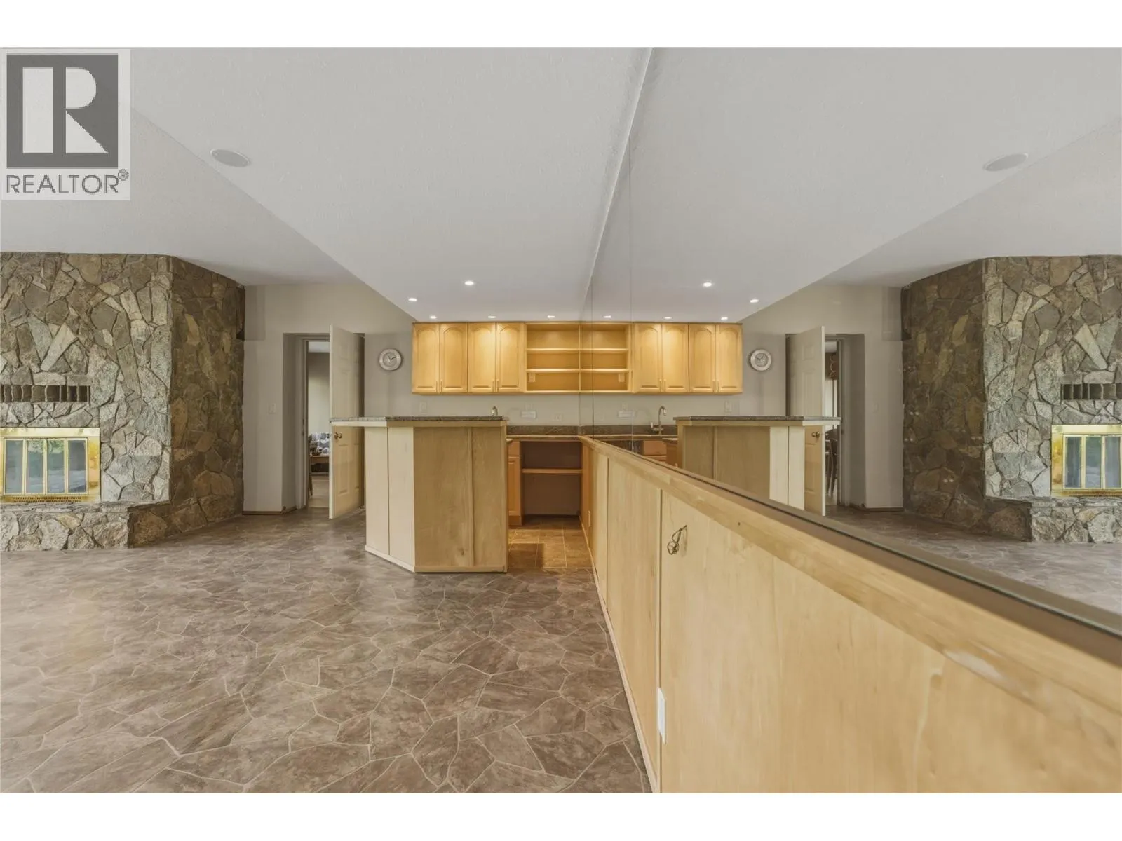2690 Dubbin Road