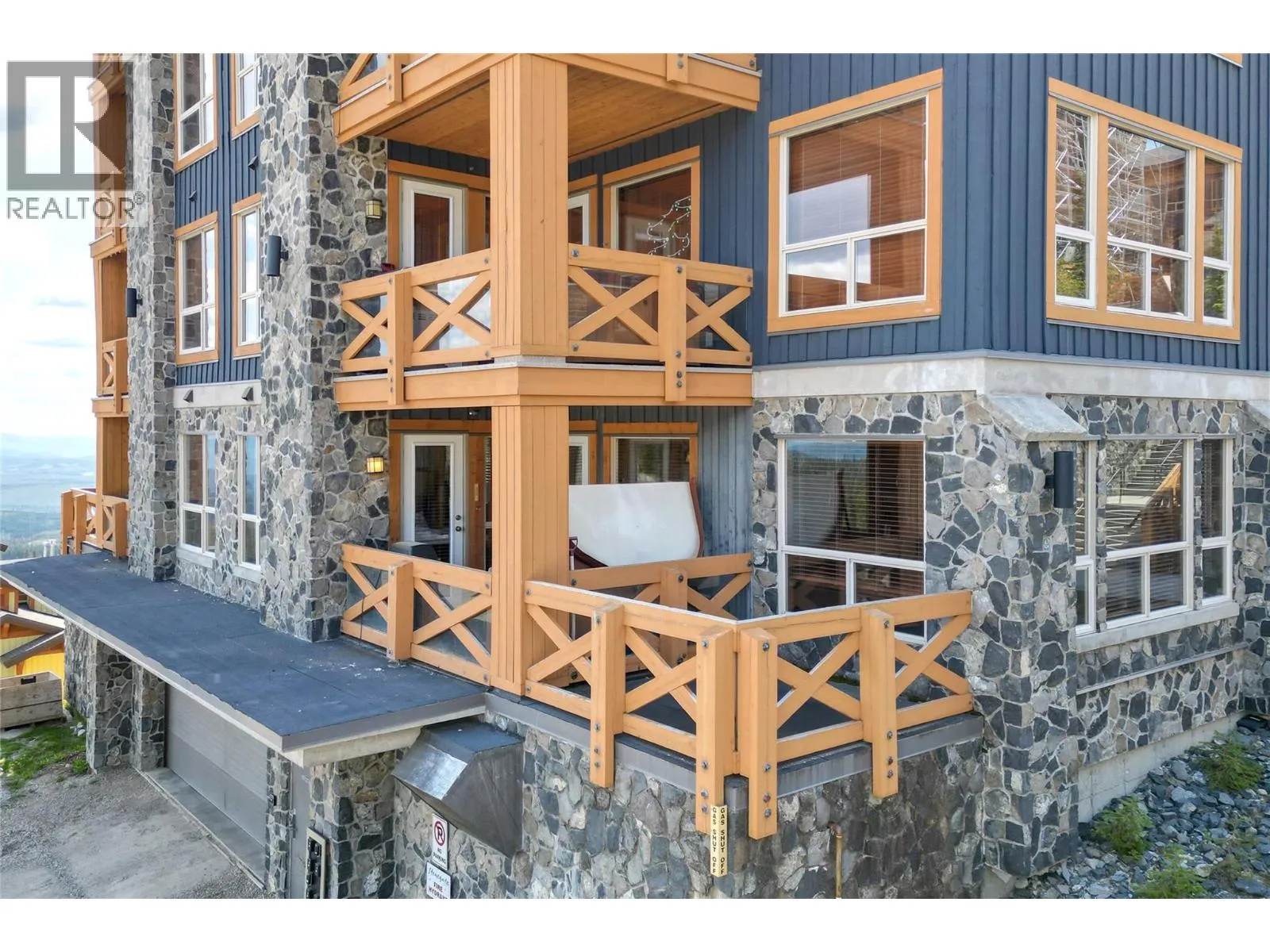 375 Raven Ridge Road Unit# 101C