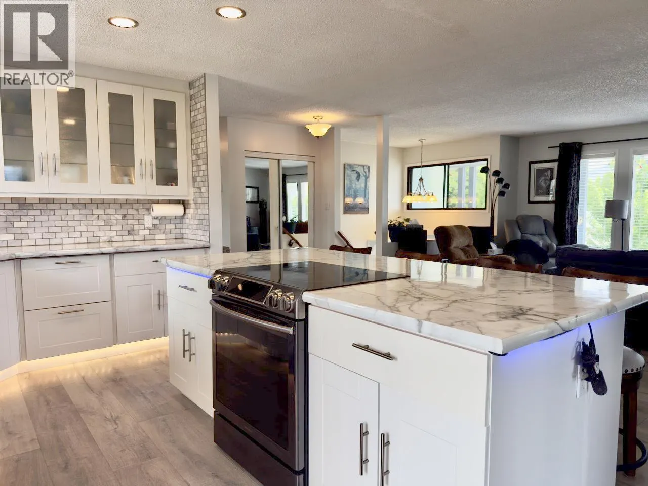 1094 Morningstar Road
