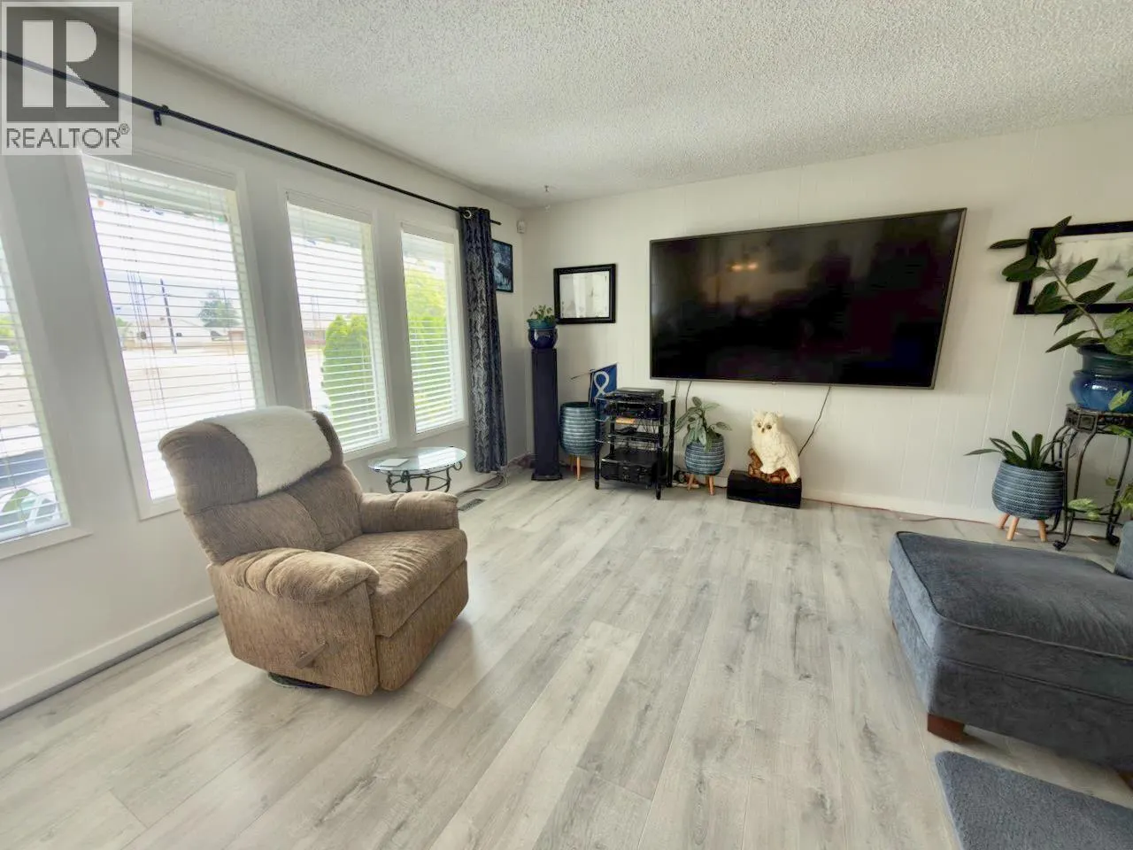 1094 Morningstar Road