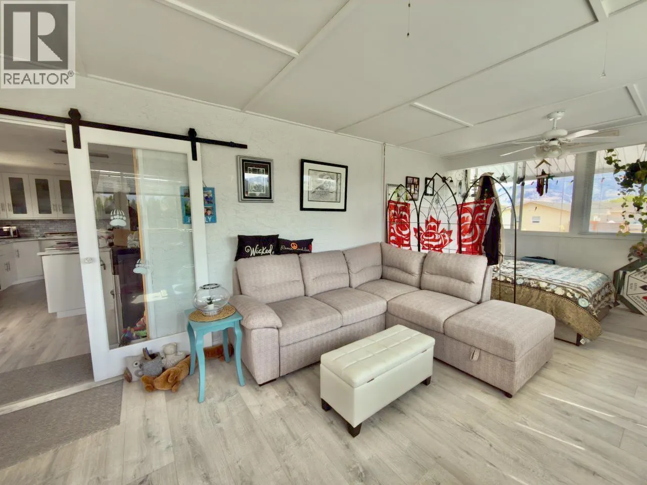 1094 Morningstar Road
