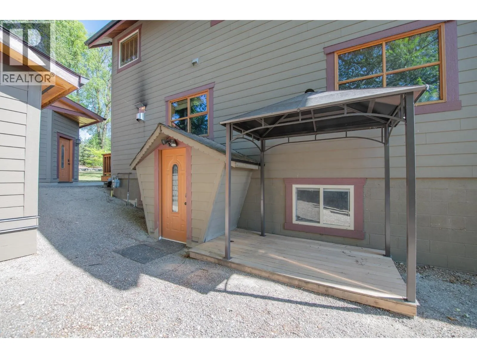 3604 Pleasant Valley Road