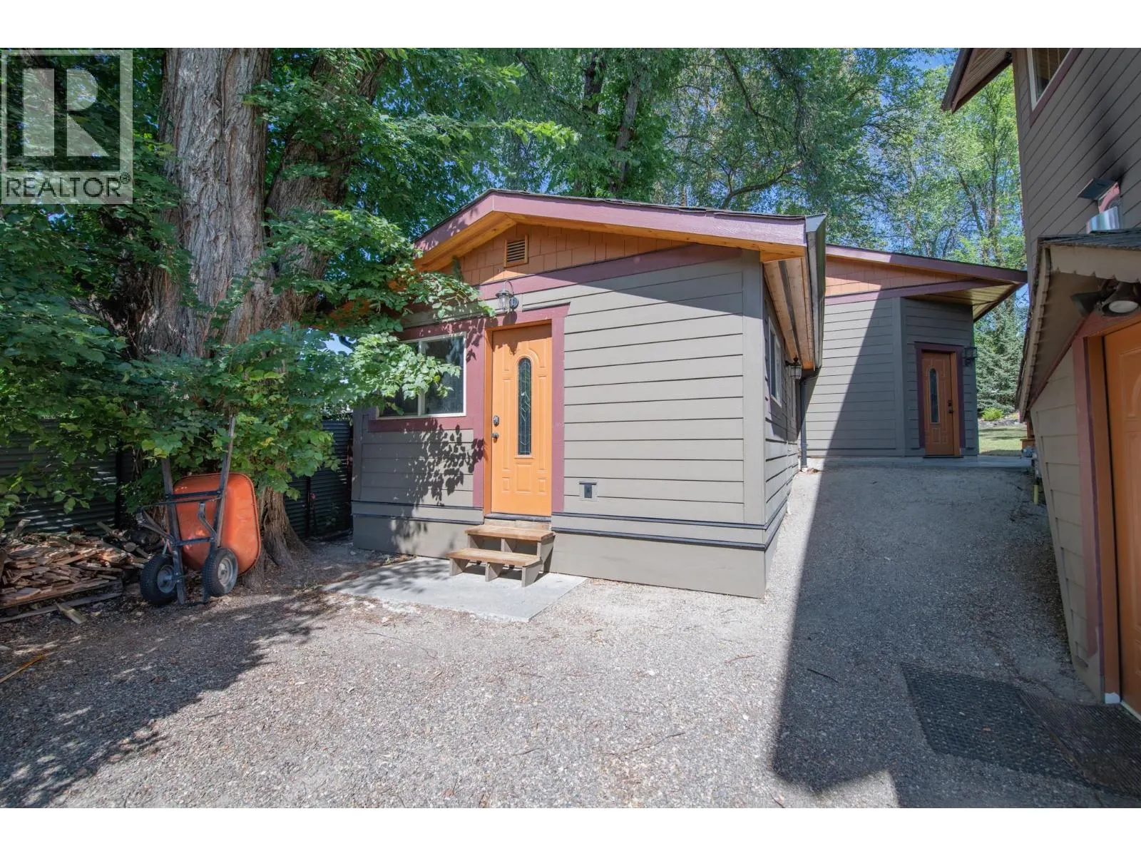 3604 Pleasant Valley Road