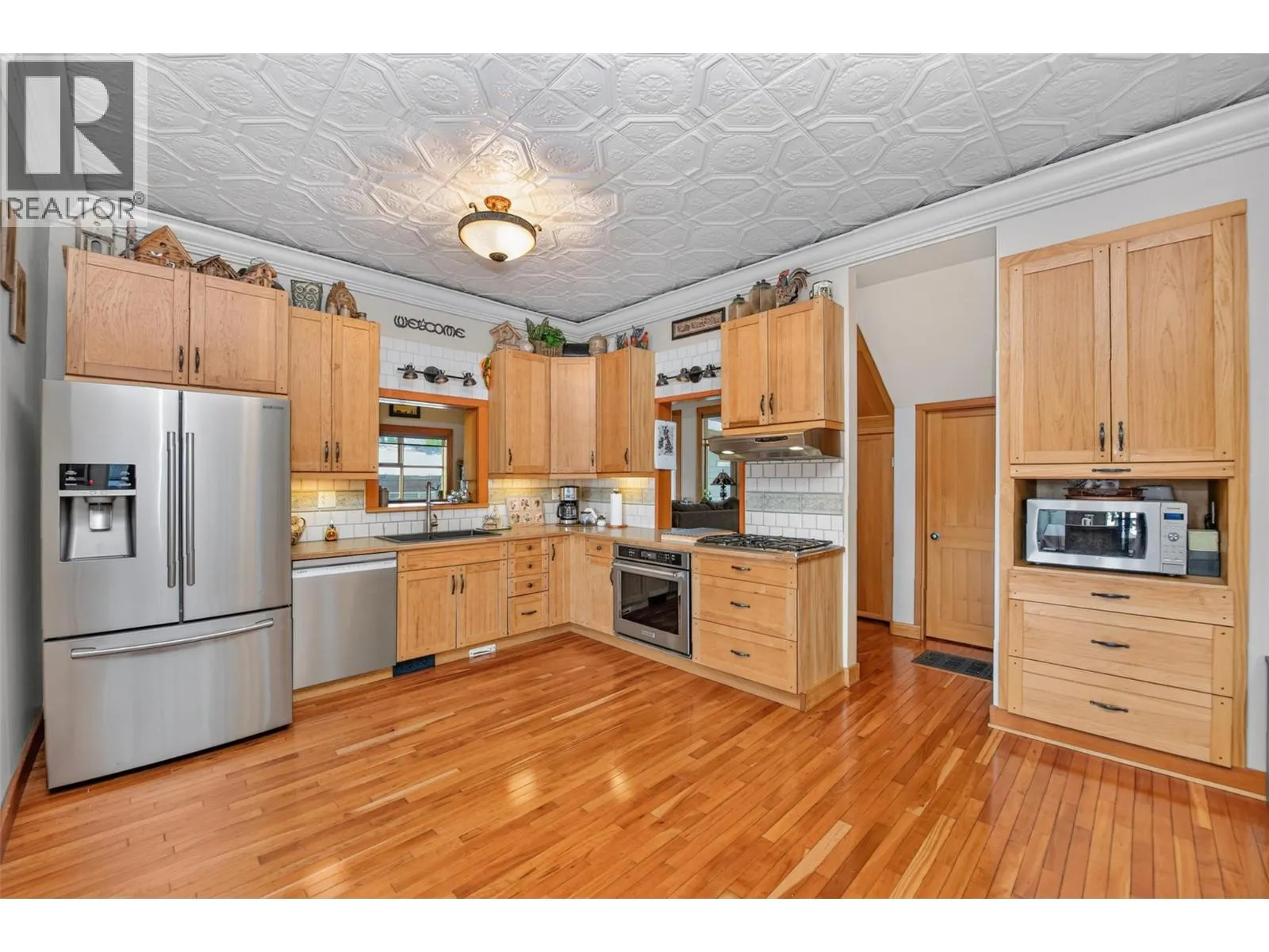 3604 Pleasant Valley Road