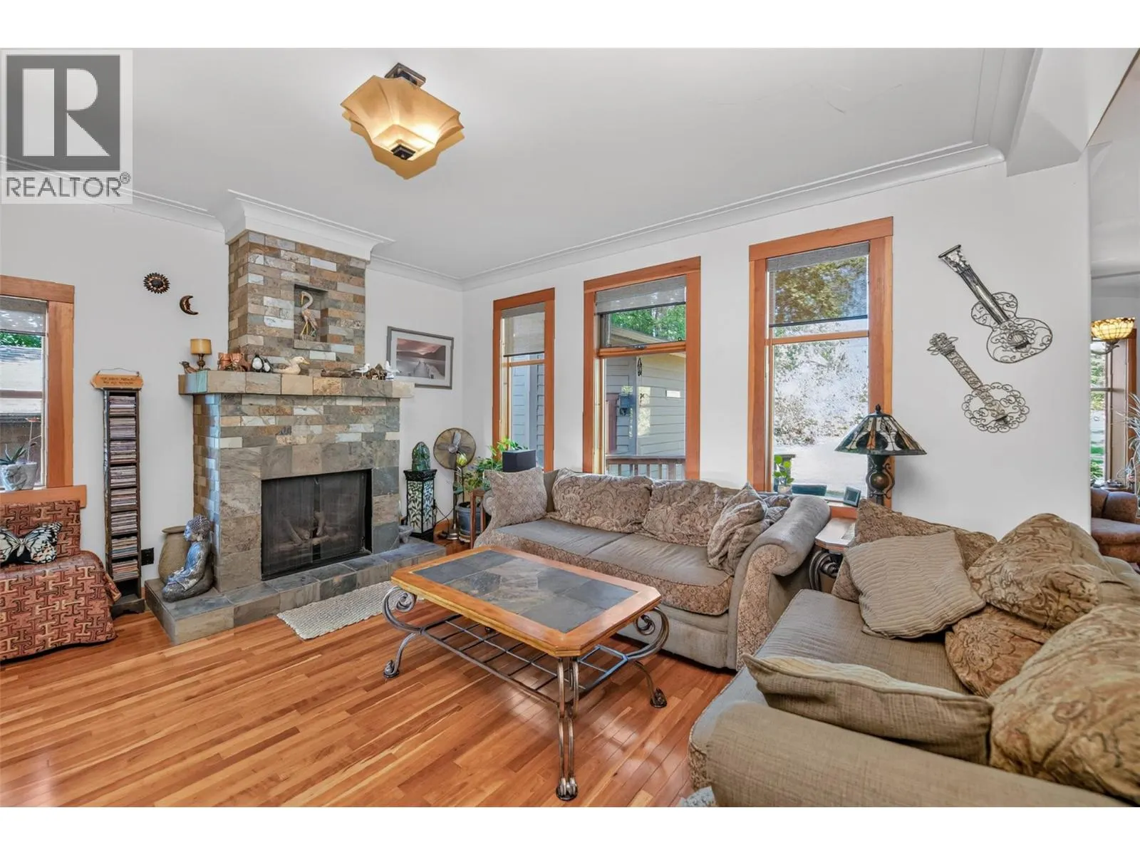 3604 Pleasant Valley Road