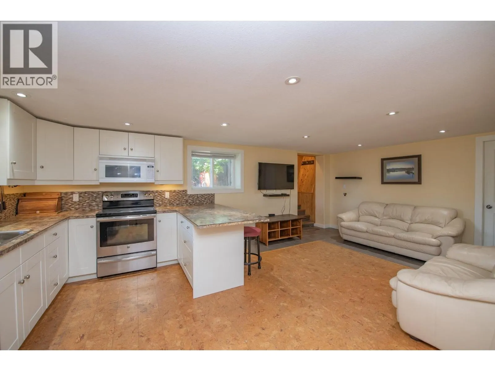 3604 Pleasant Valley Road