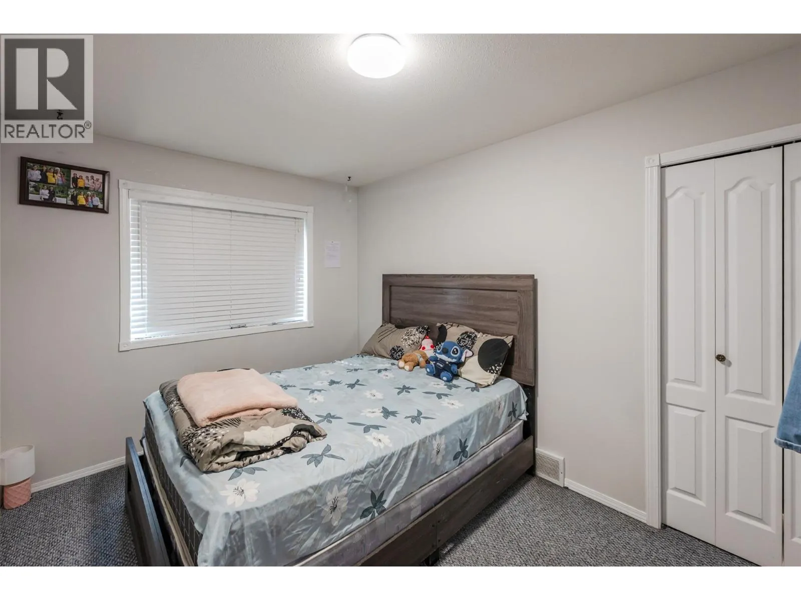 6128 Saint martin Place