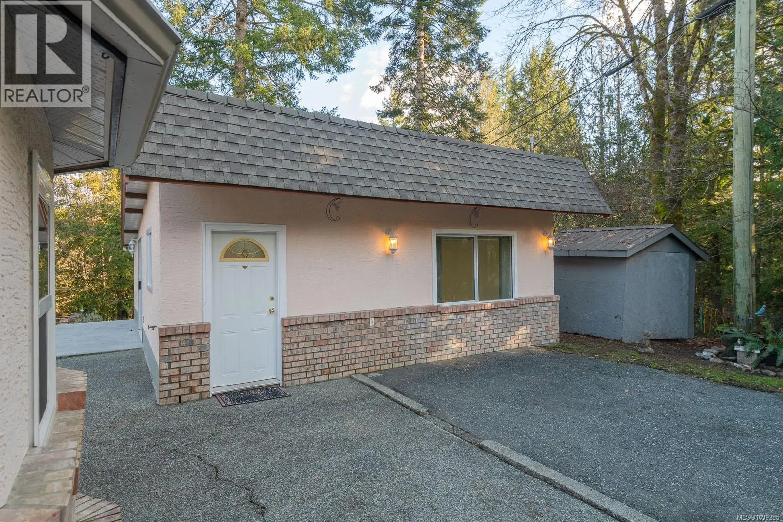 4391 Best Rd