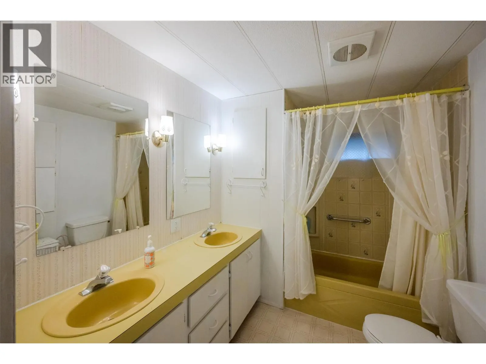 6633 Park Drive Unit# 5