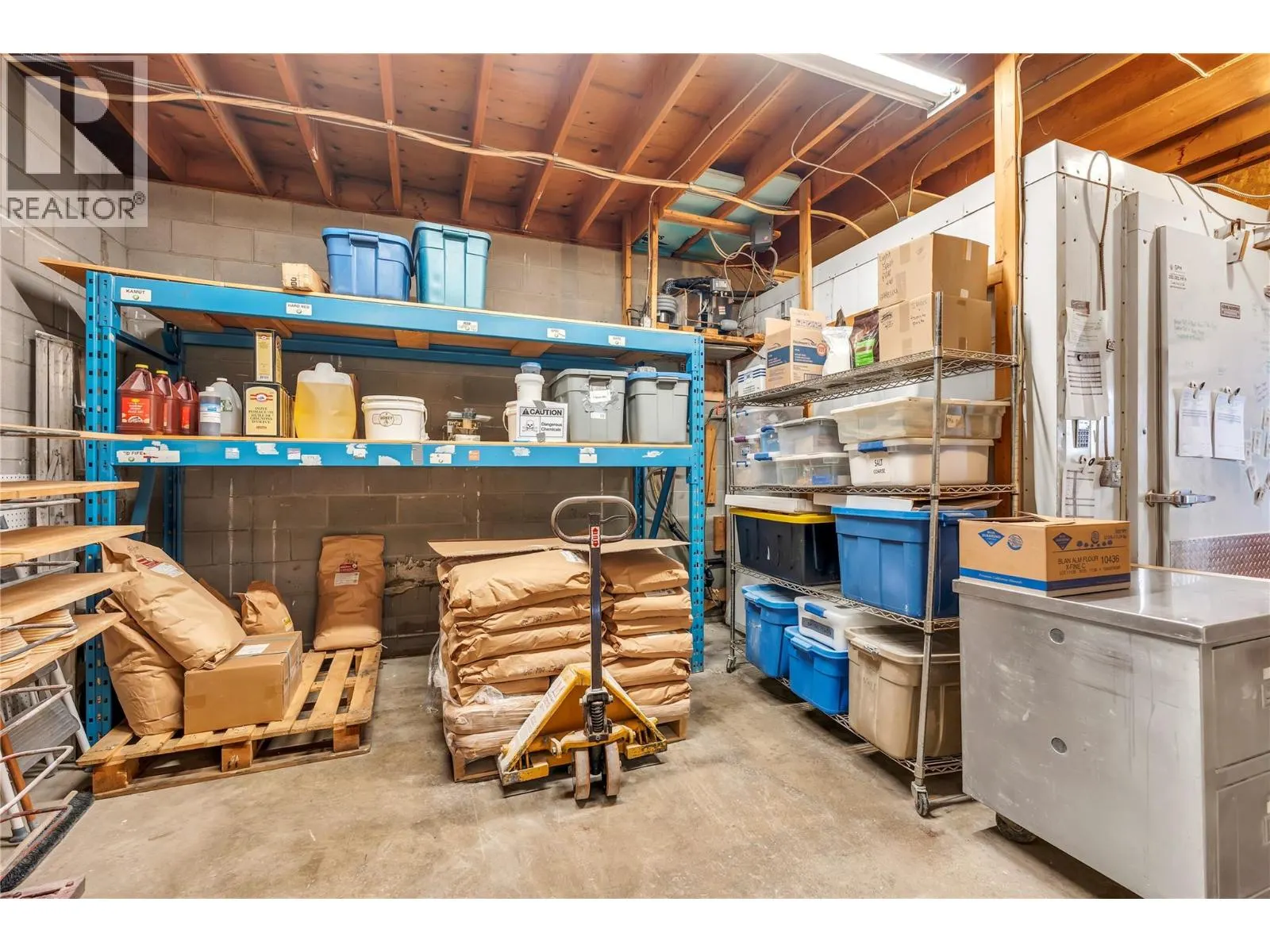 10110 Main Street