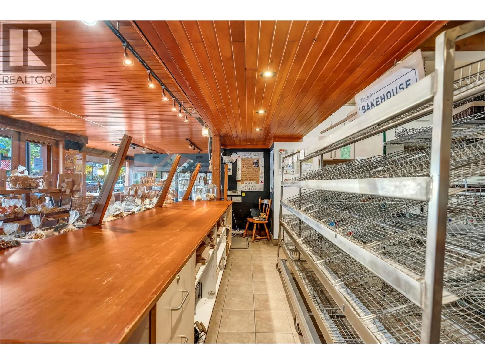 10110 Main Street
