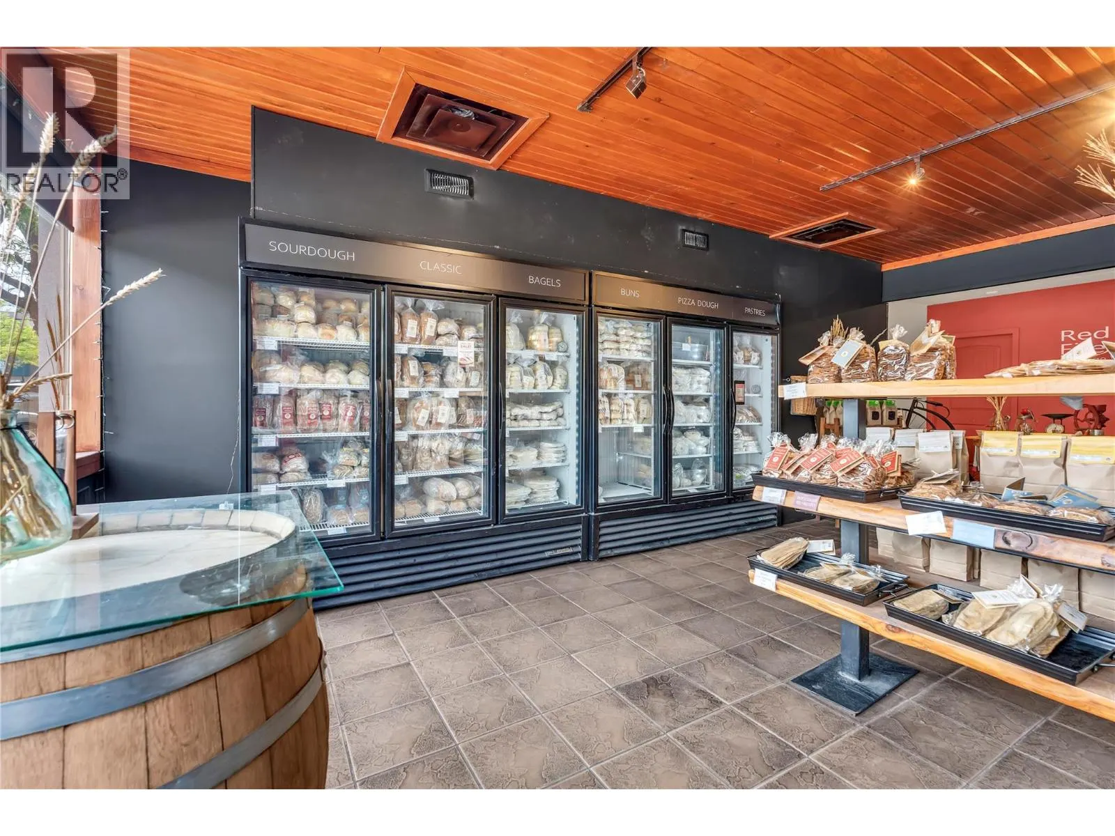 10110 Main Street