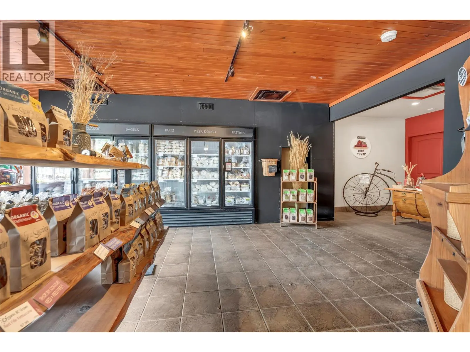 10110 Main Street