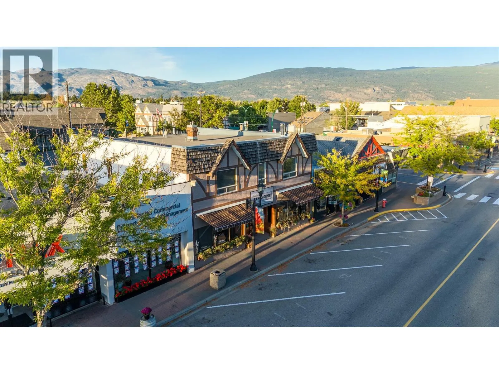 10110 Main Street