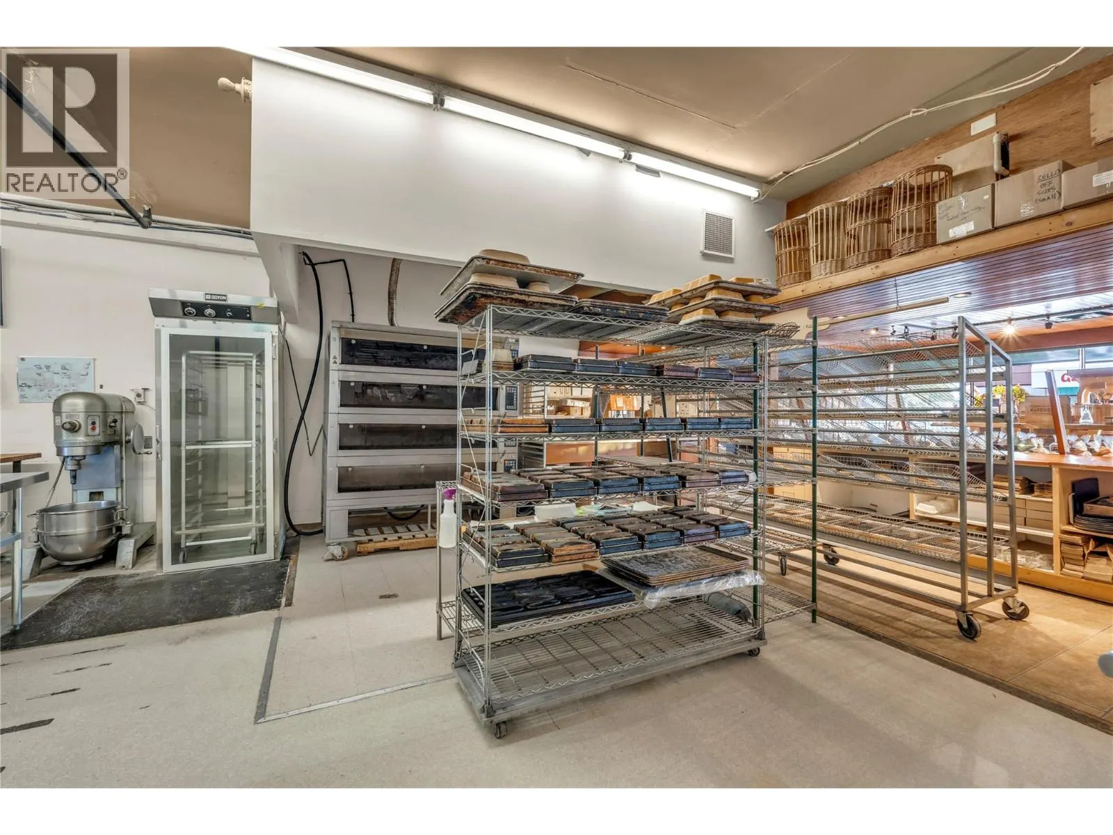 10110 Main Street