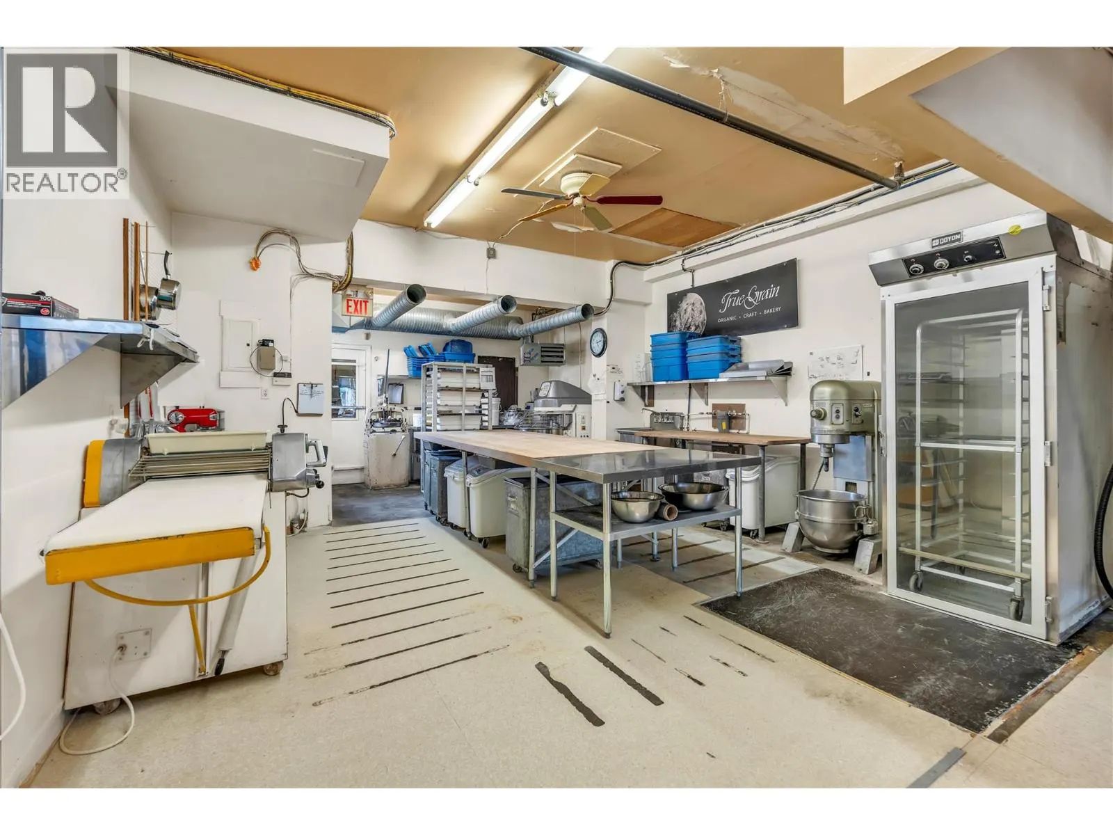 10110 Main Street
