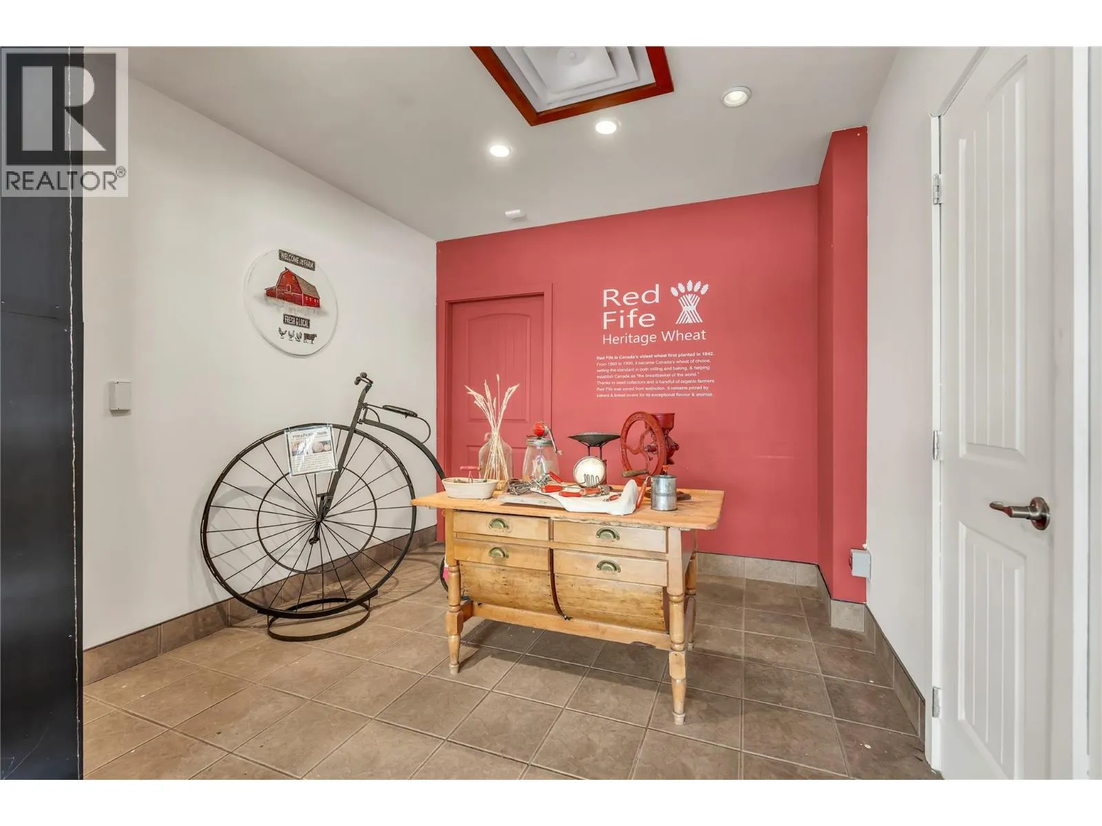 10110 Main Street