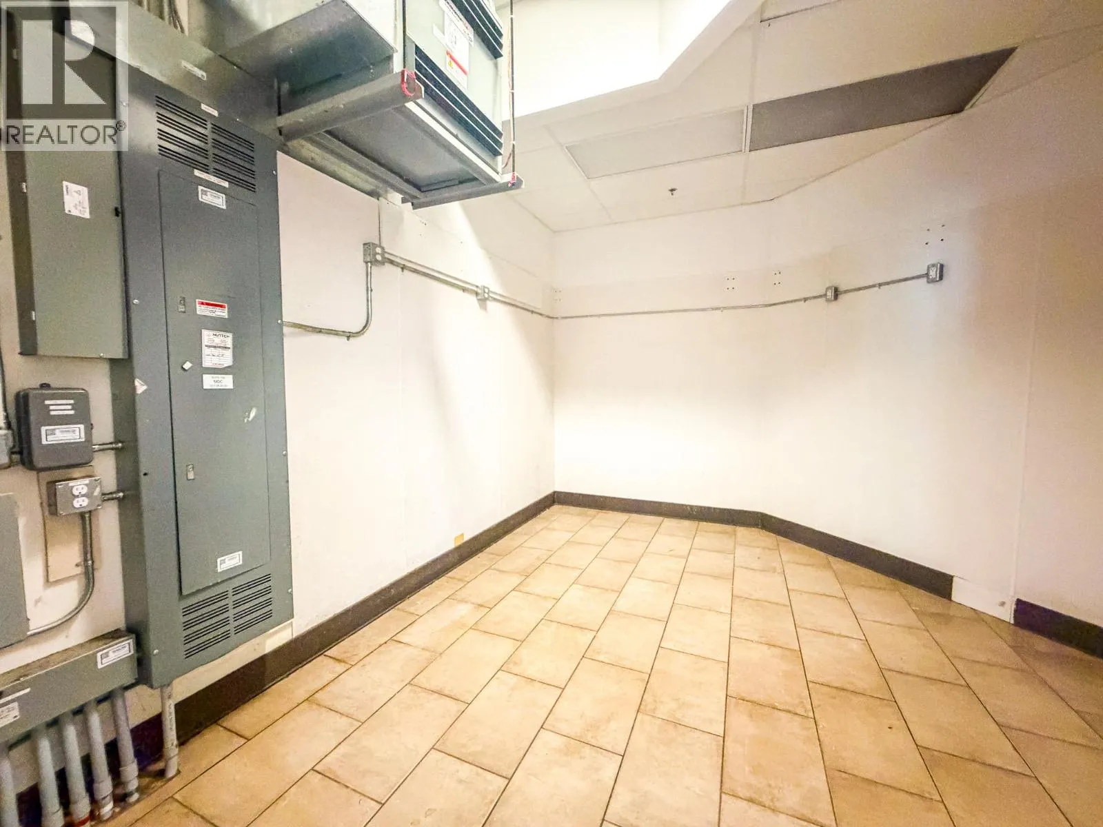 1151 10th Avenue SW Unit# 102