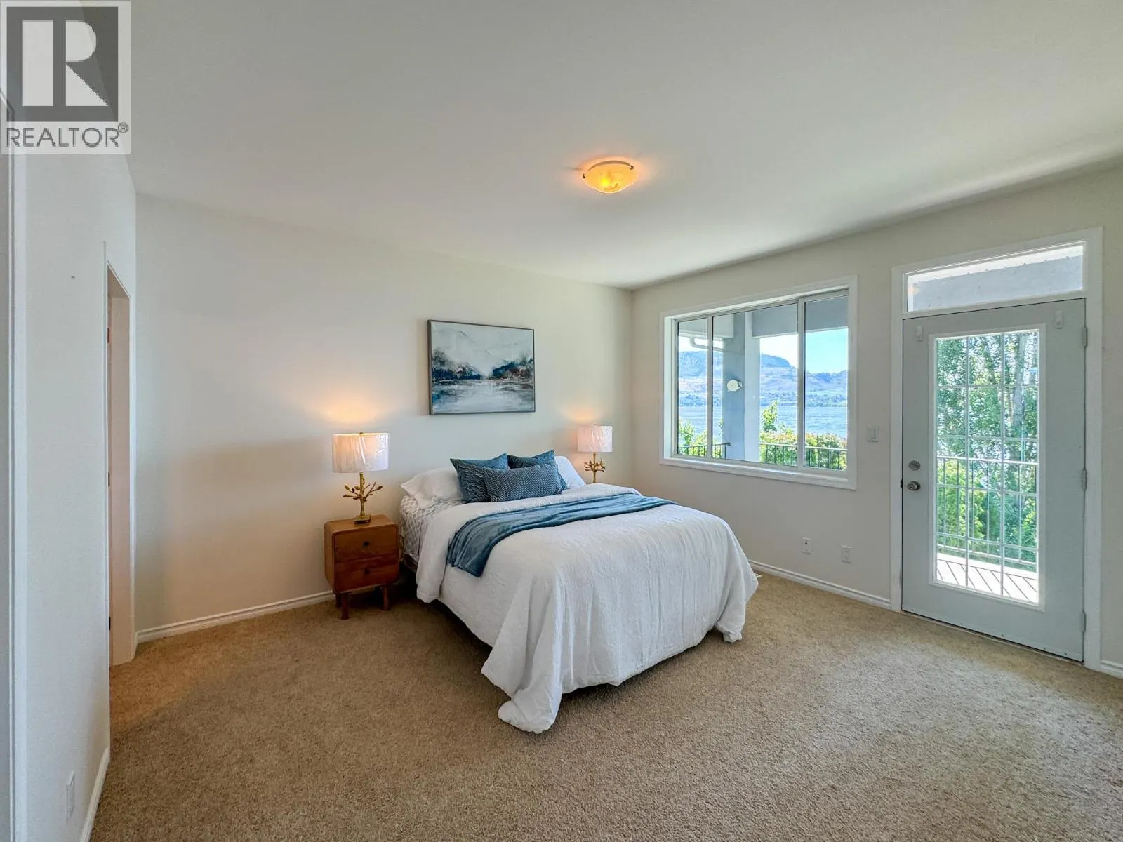 8503 Kingfisher Drive