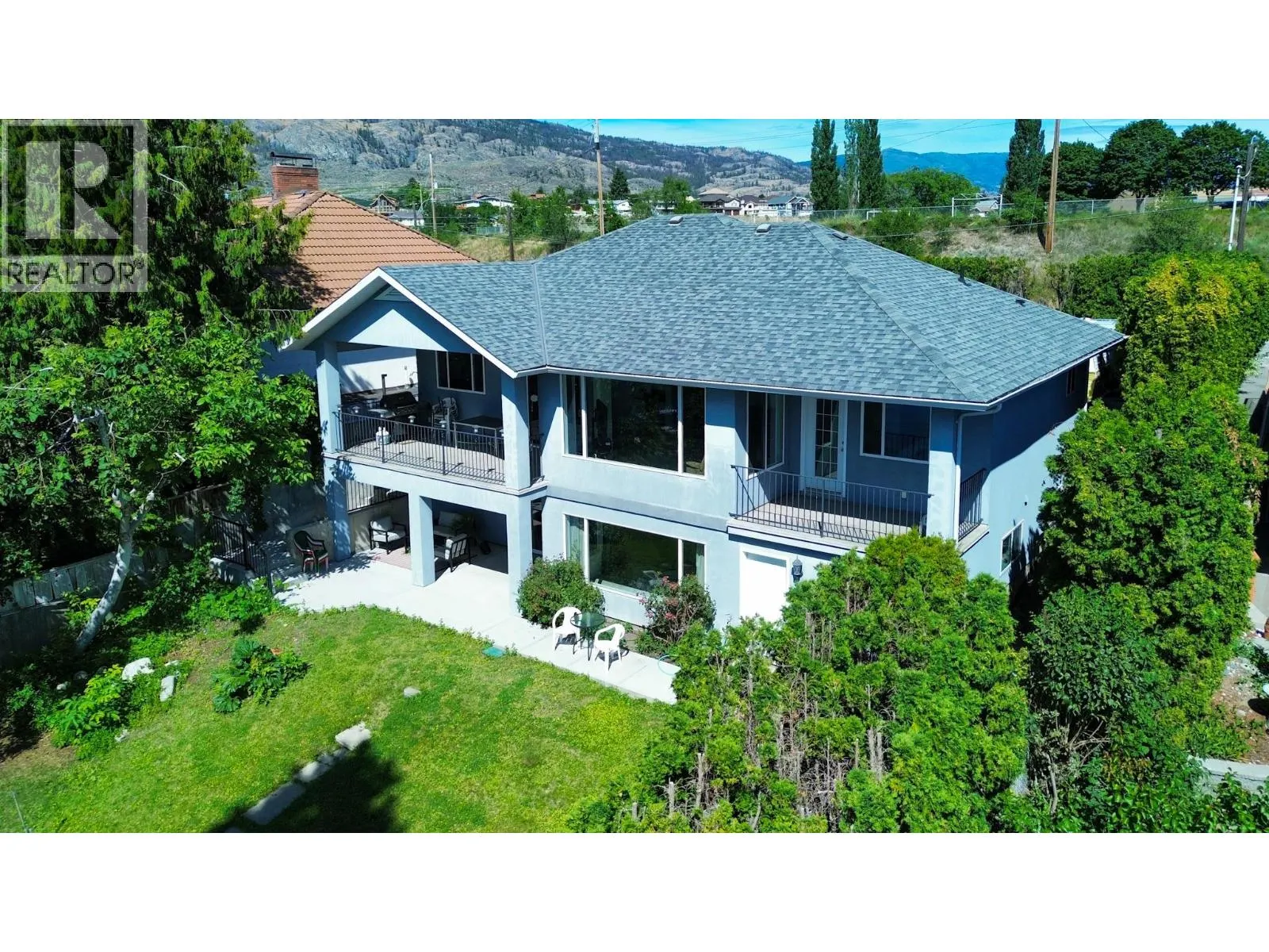 8503 Kingfisher Drive
