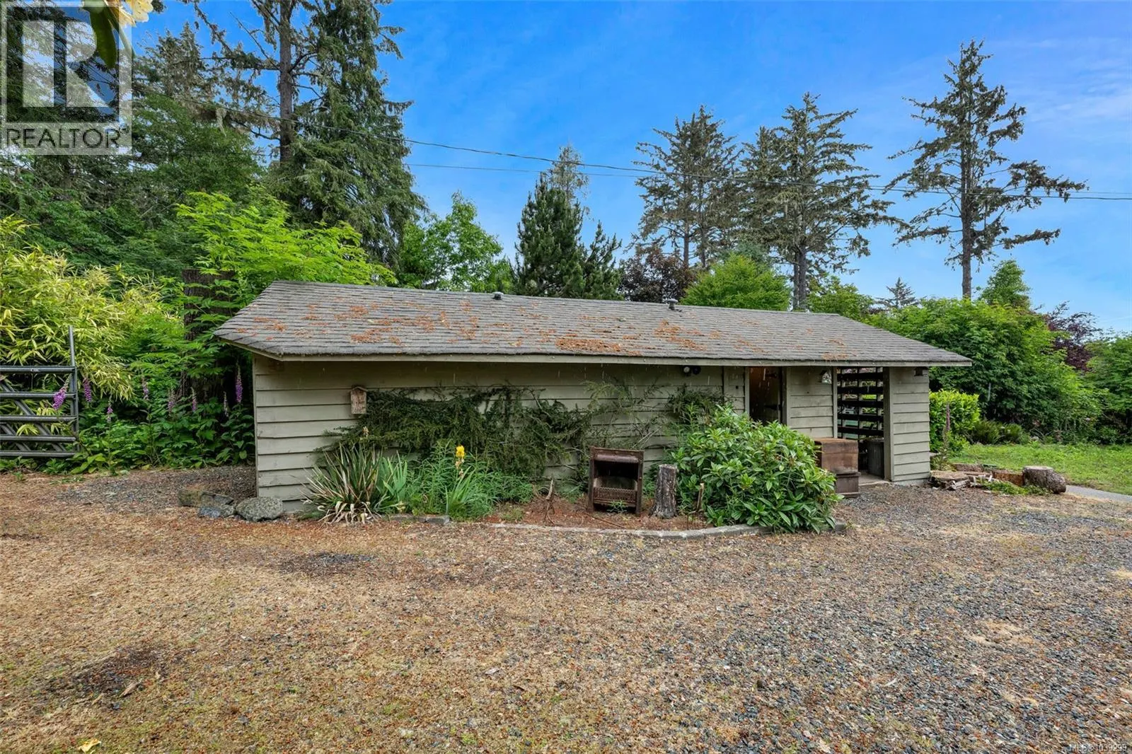 7095 Richview Dr