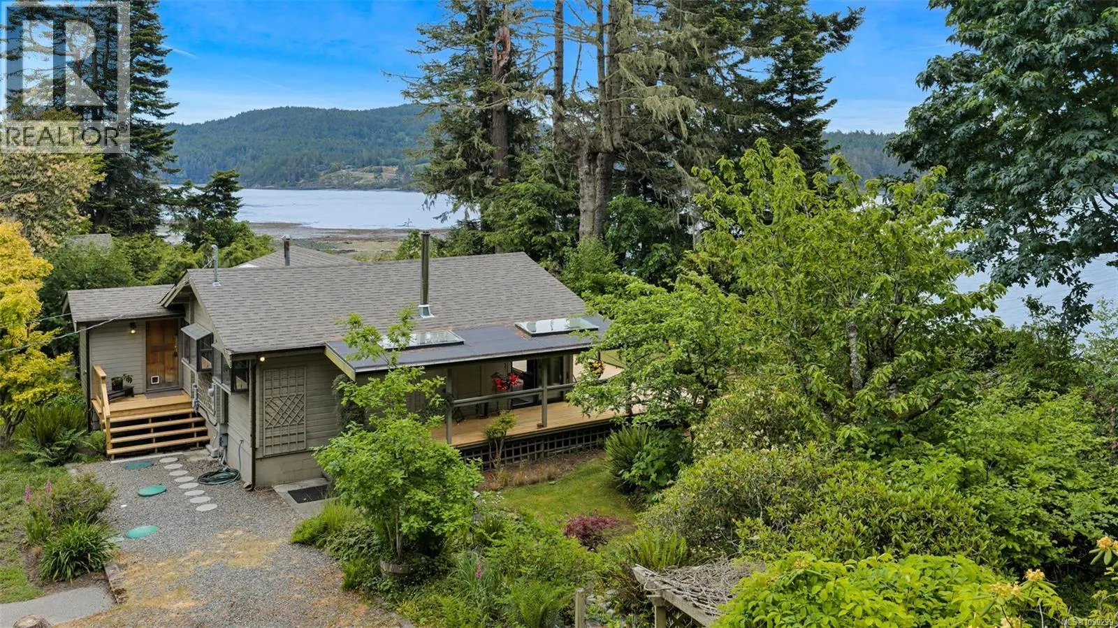 7095 Richview Dr