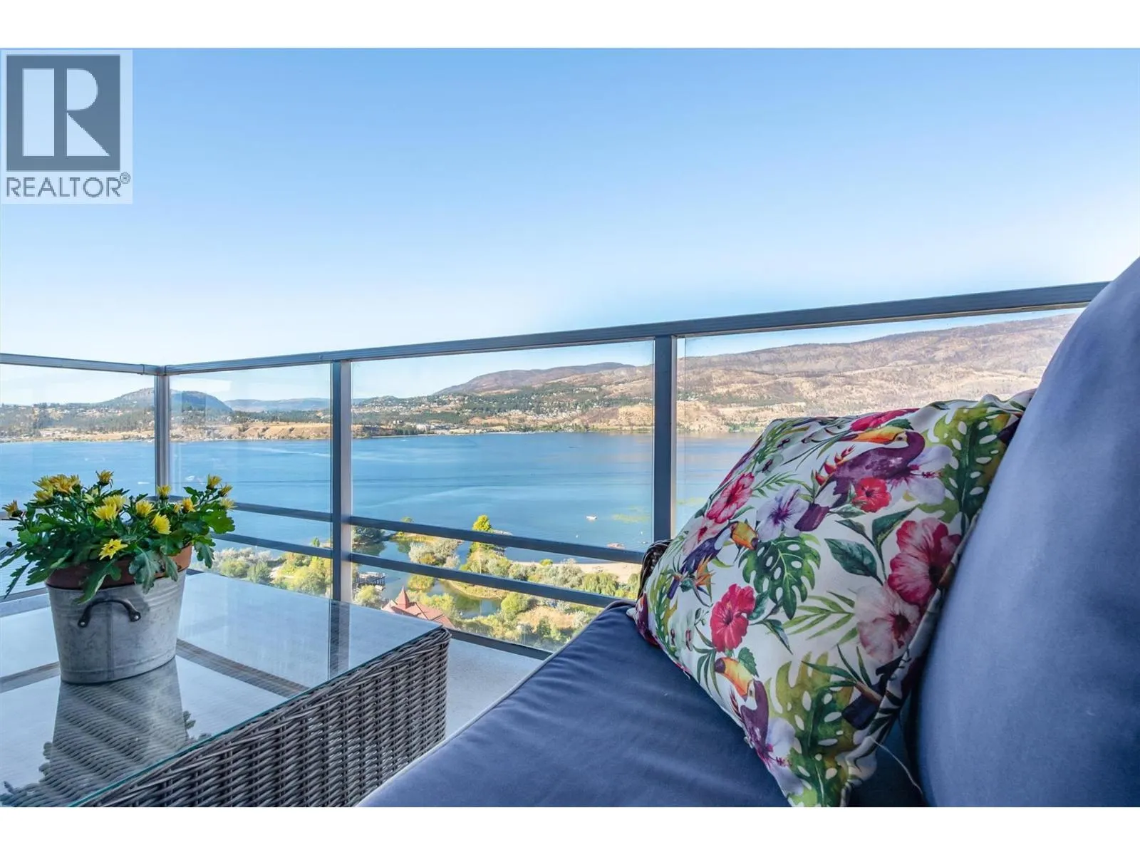 1075 Sunset Drive Unit# 2408