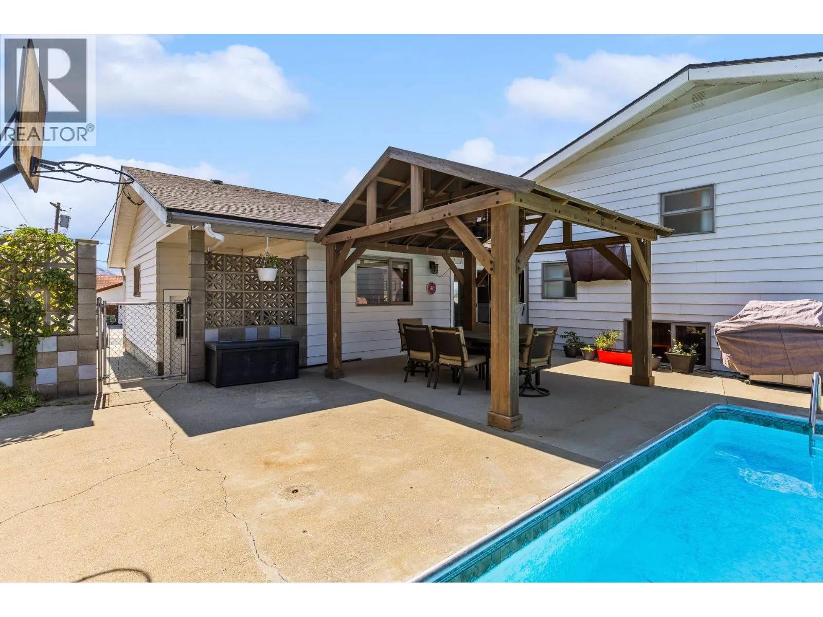 14 Quail Place