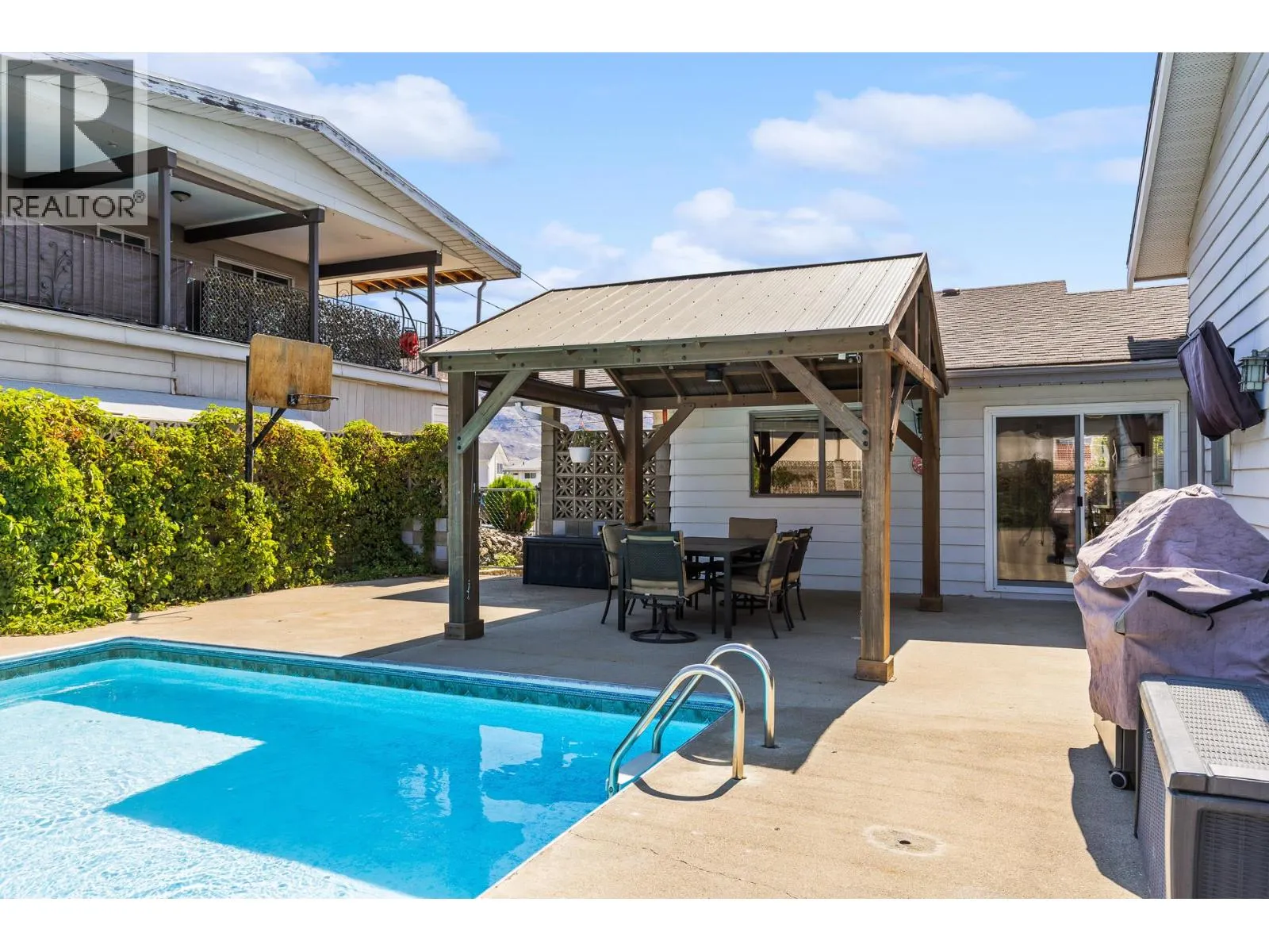14 Quail Place