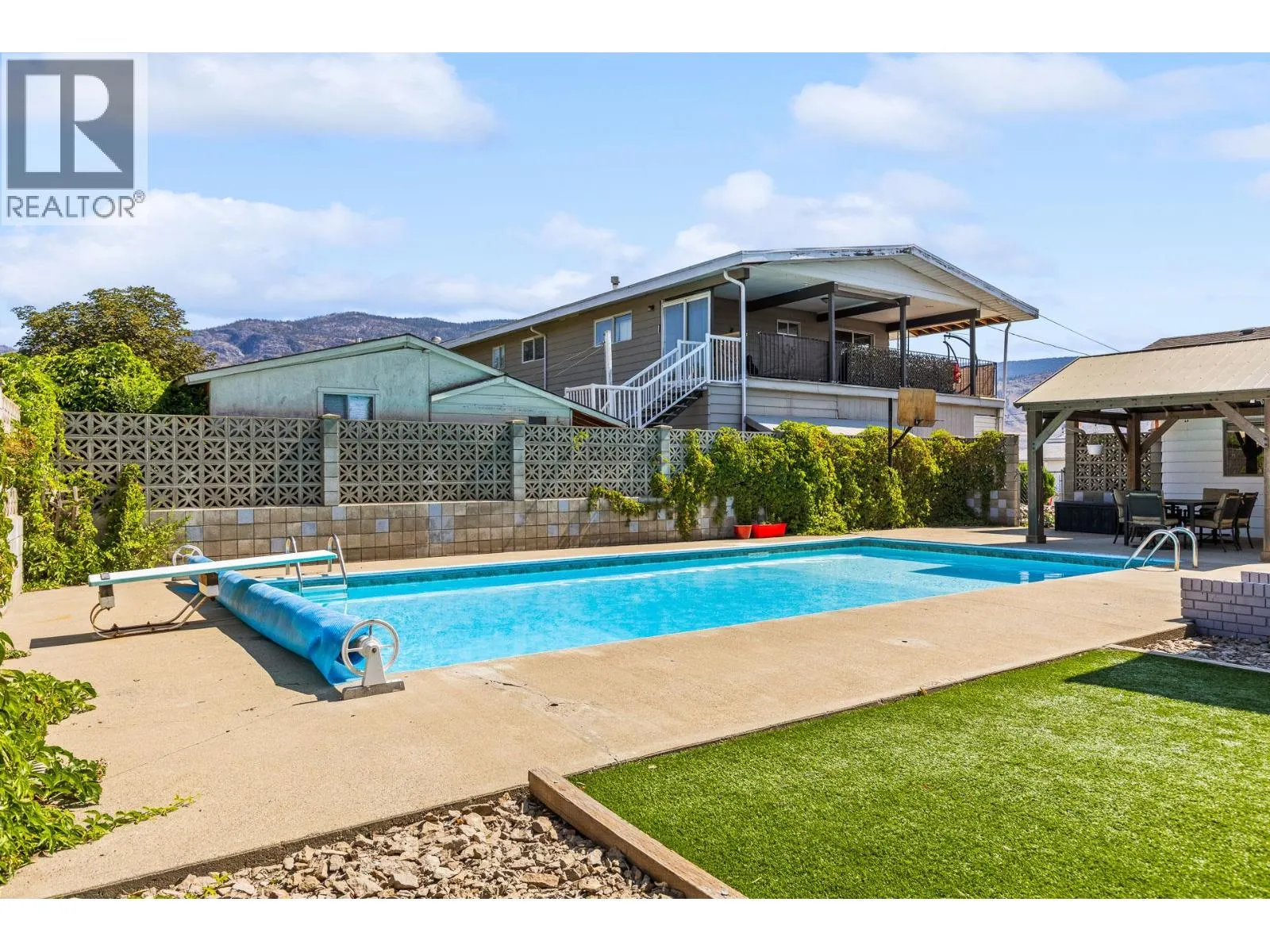 14 Quail Place