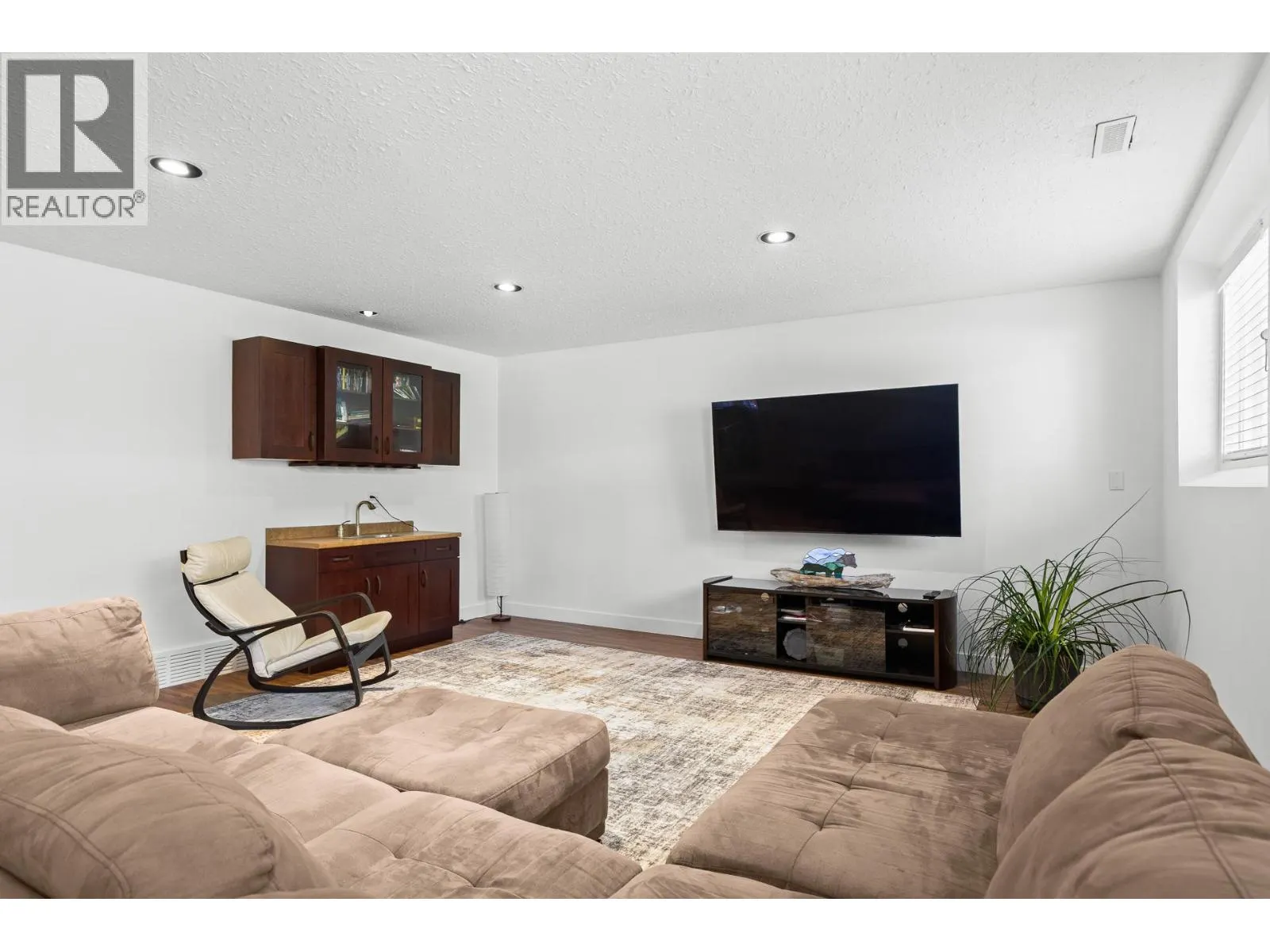 14 Quail Place