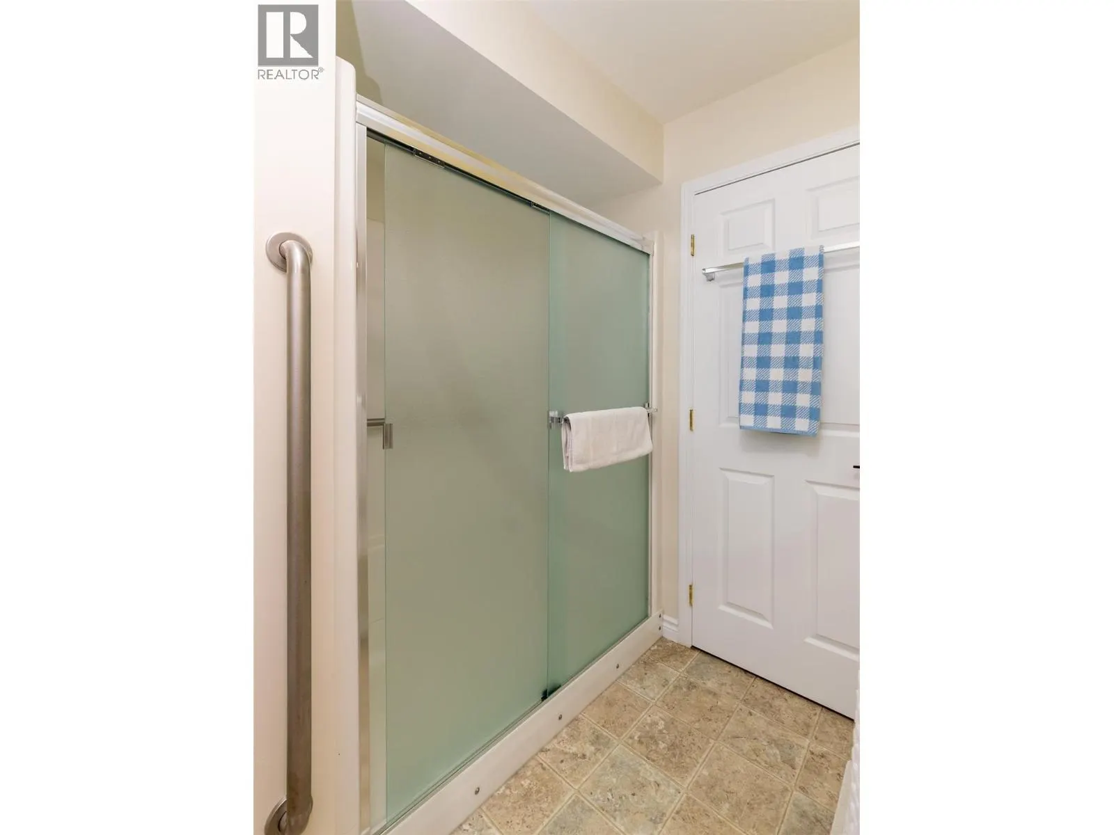 51 8 Avenue SW Unit# 15