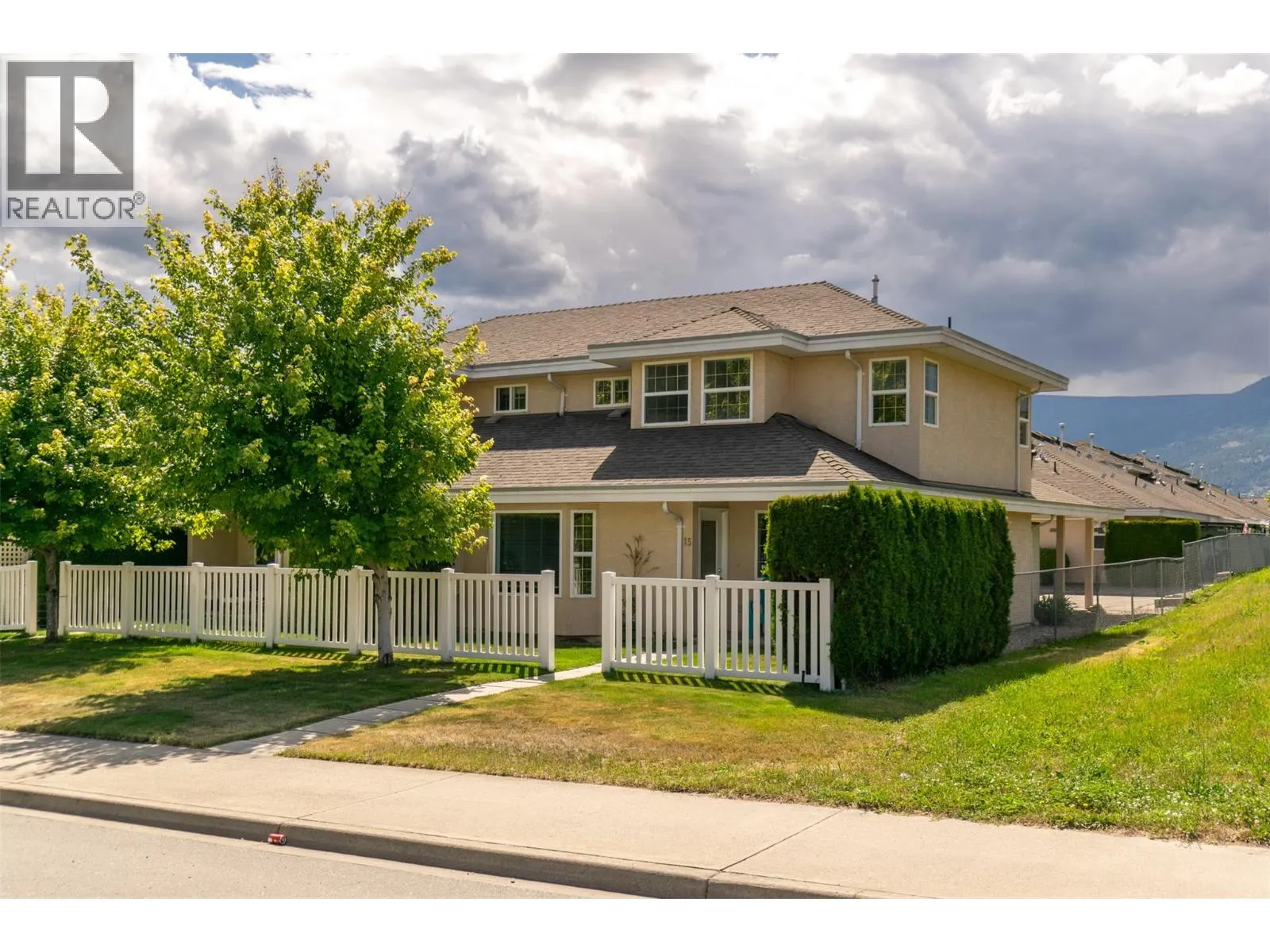 51 8 Avenue SW Unit# 15