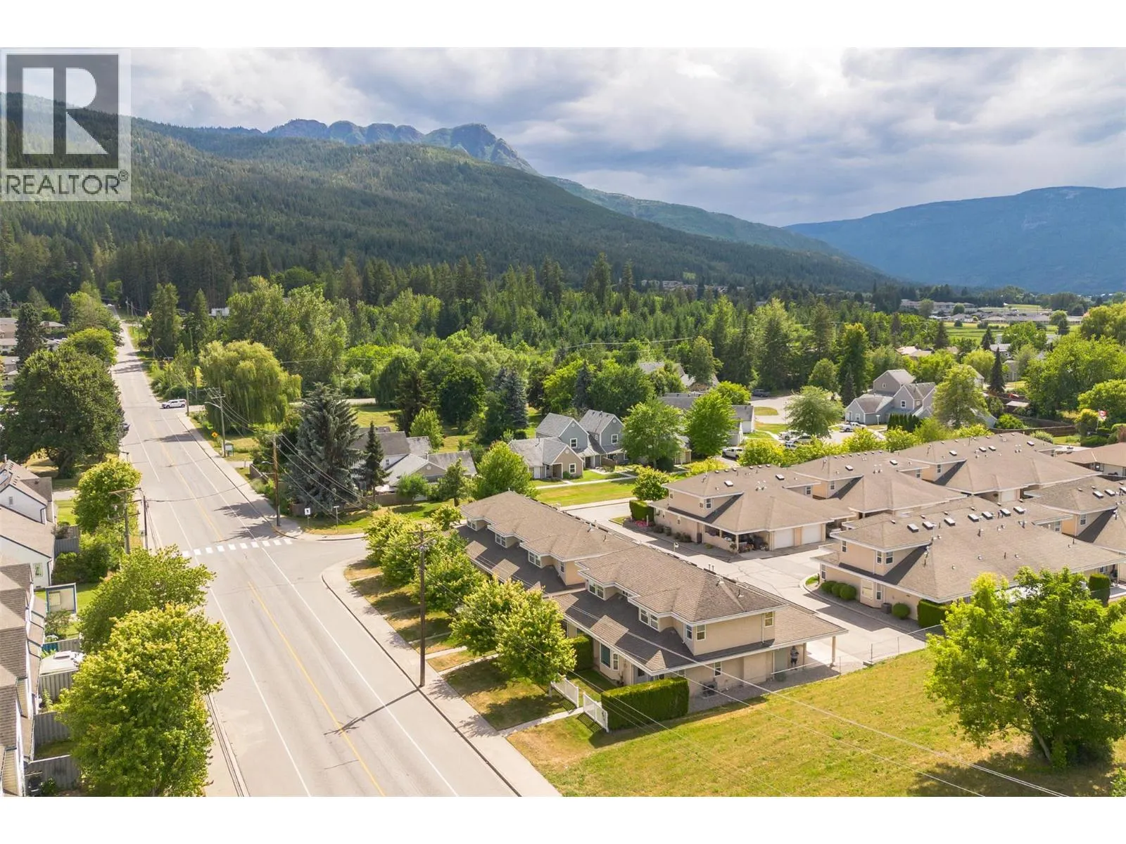 51 8 Avenue SW Unit# 15