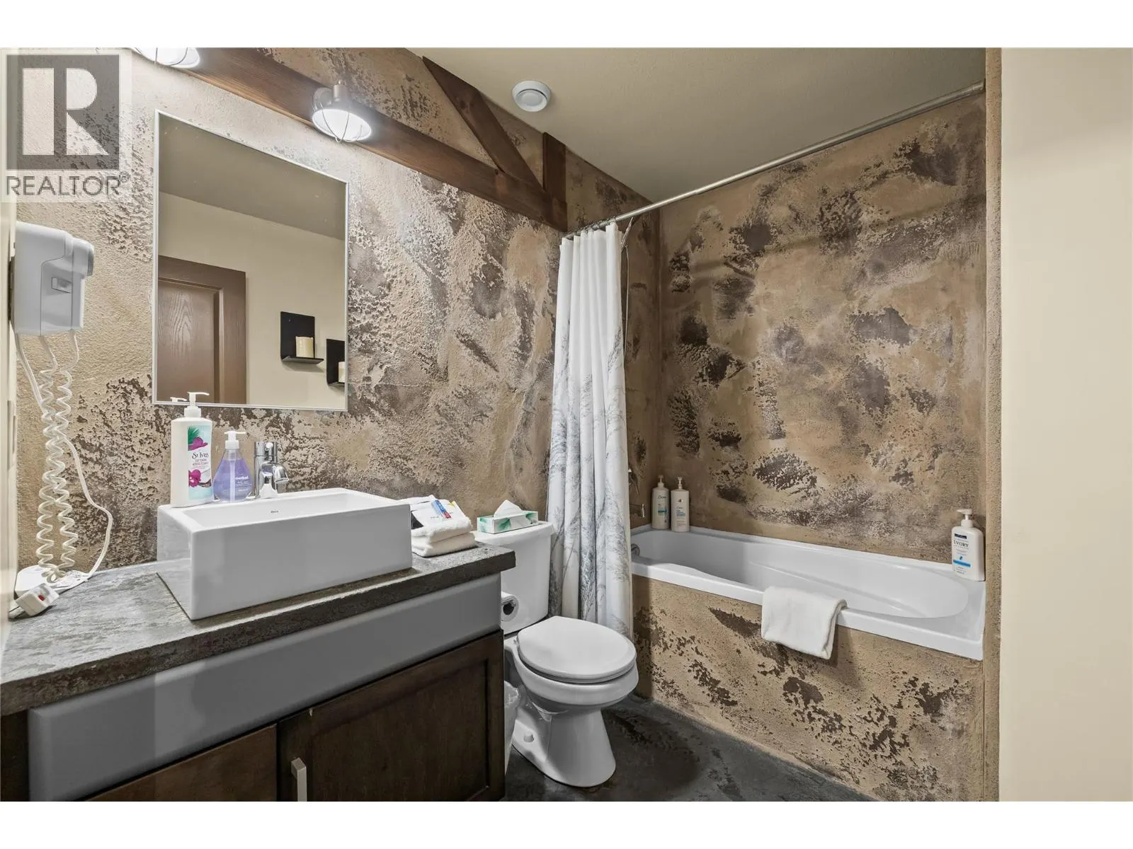 5085 Snowbird Way Unit# 103