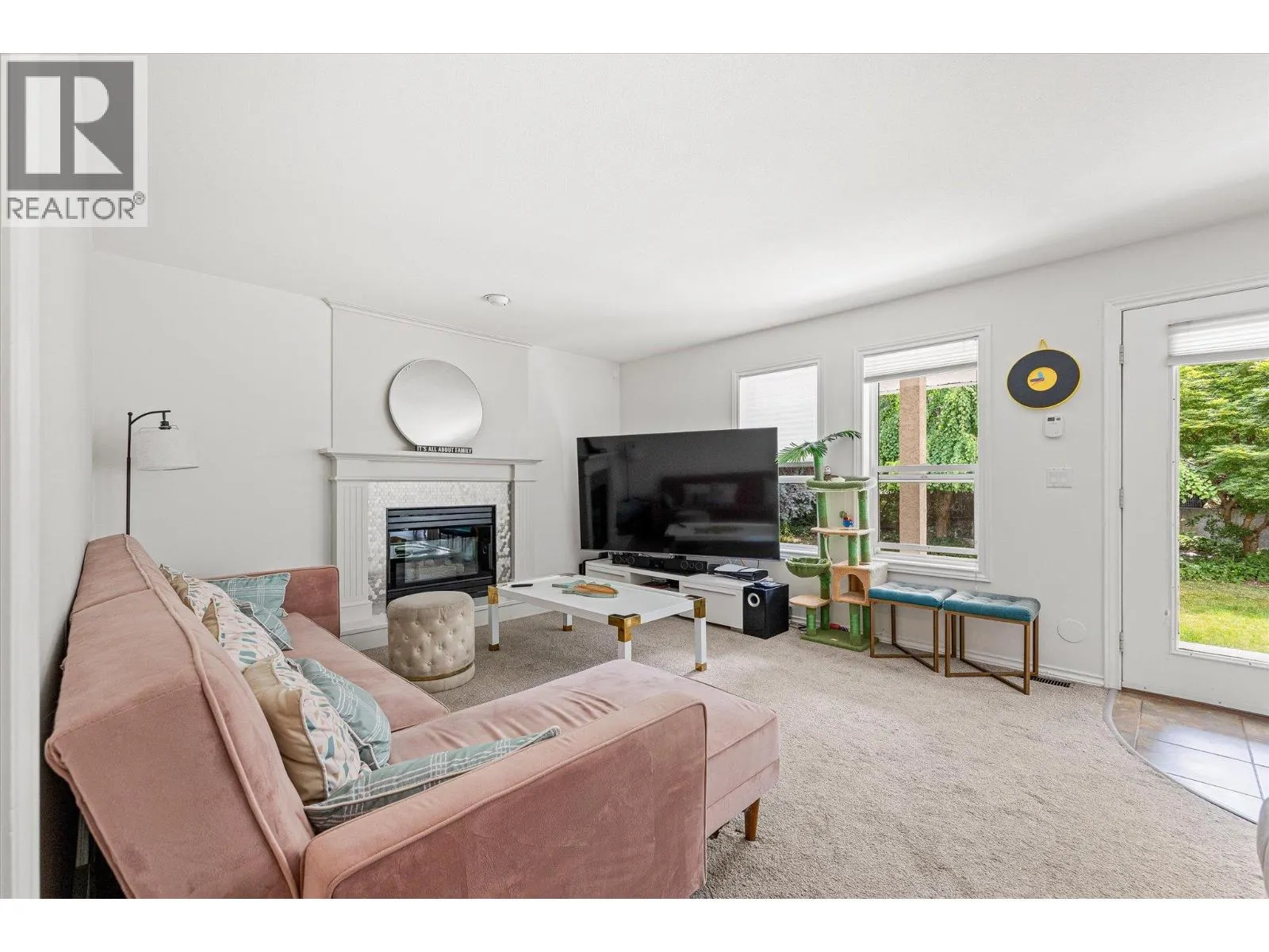 4619 Gordon Drive