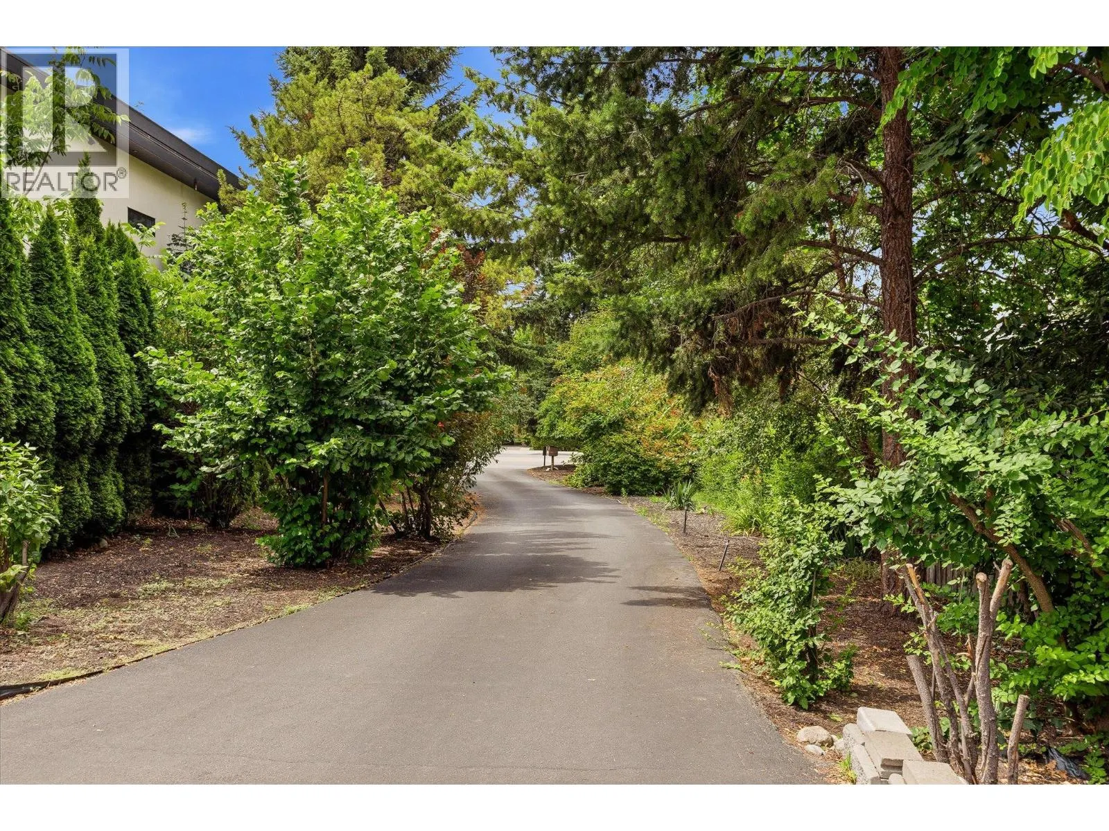 4619 Gordon Drive