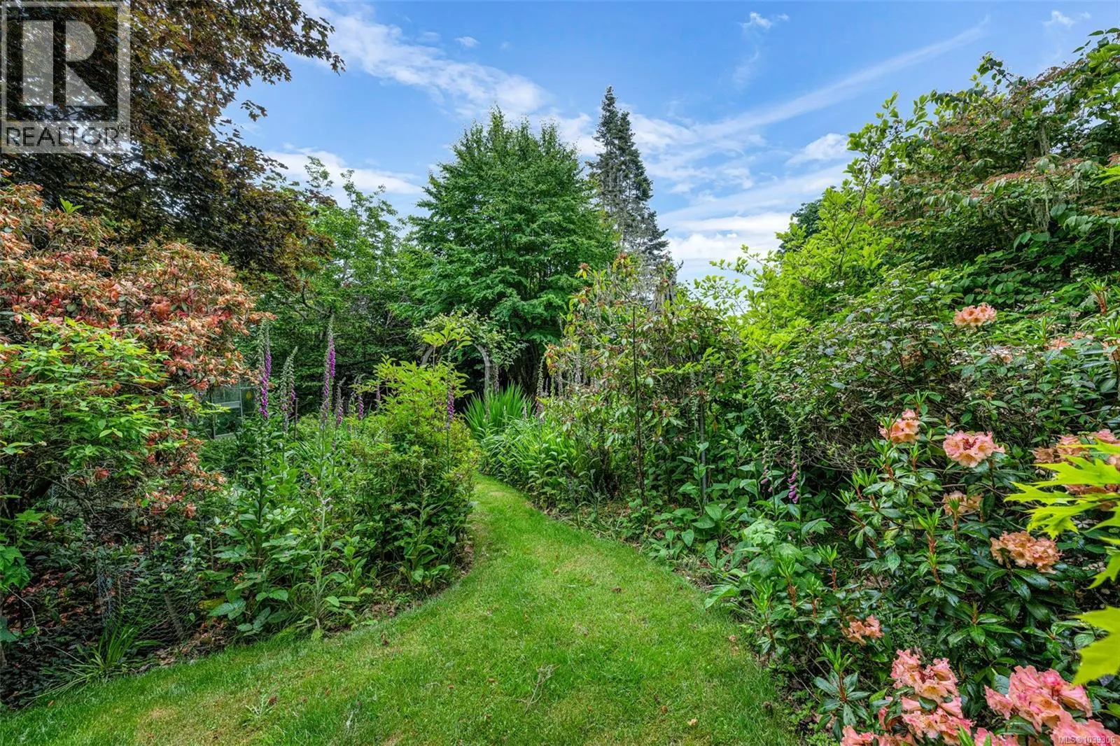 B 7095 Richview Dr