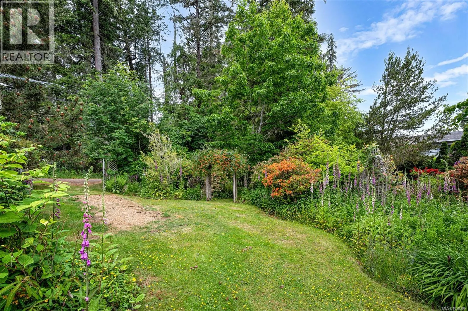 B 7095 Richview Dr