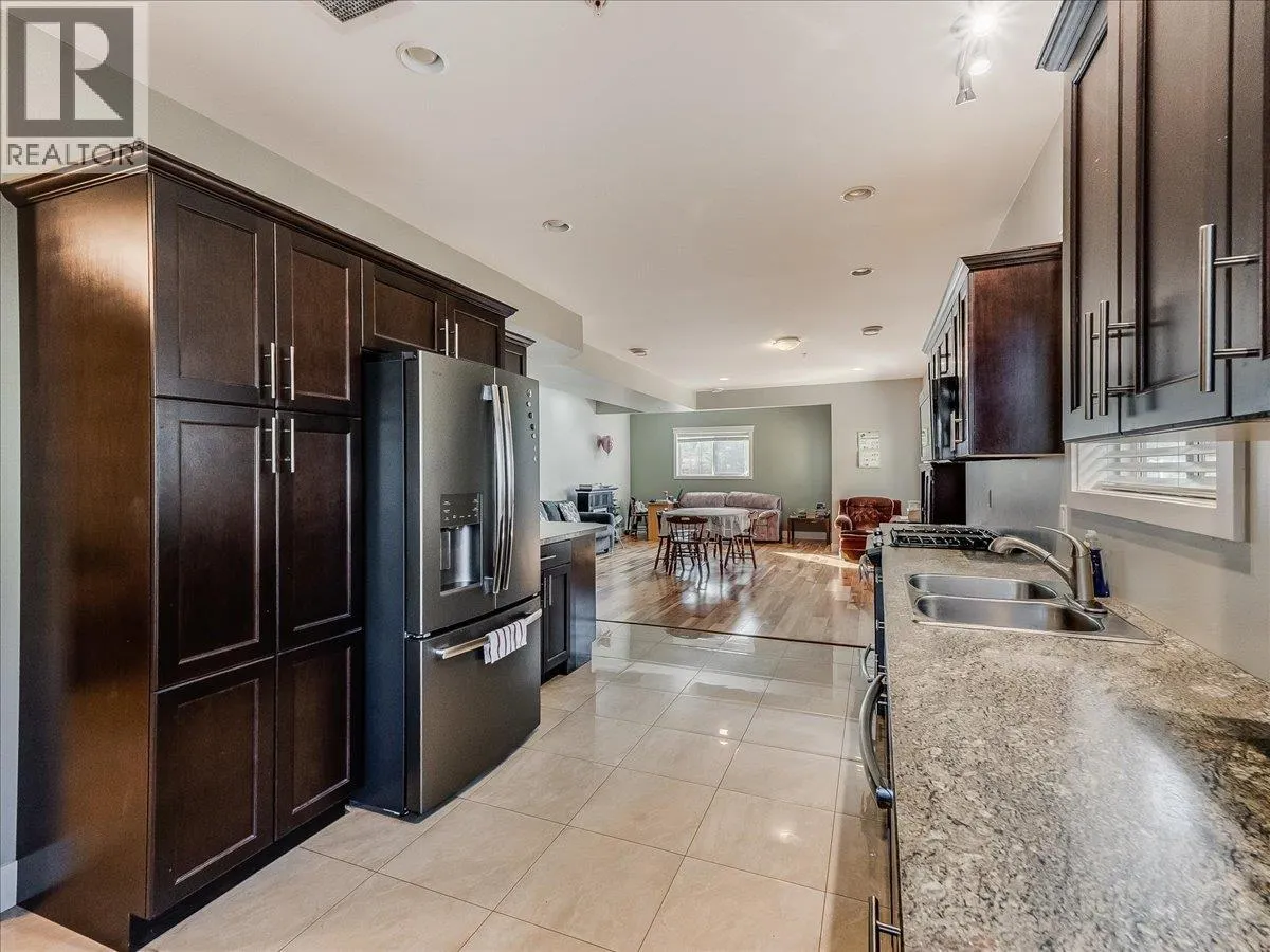 625 11TH Avenue Unit# 6