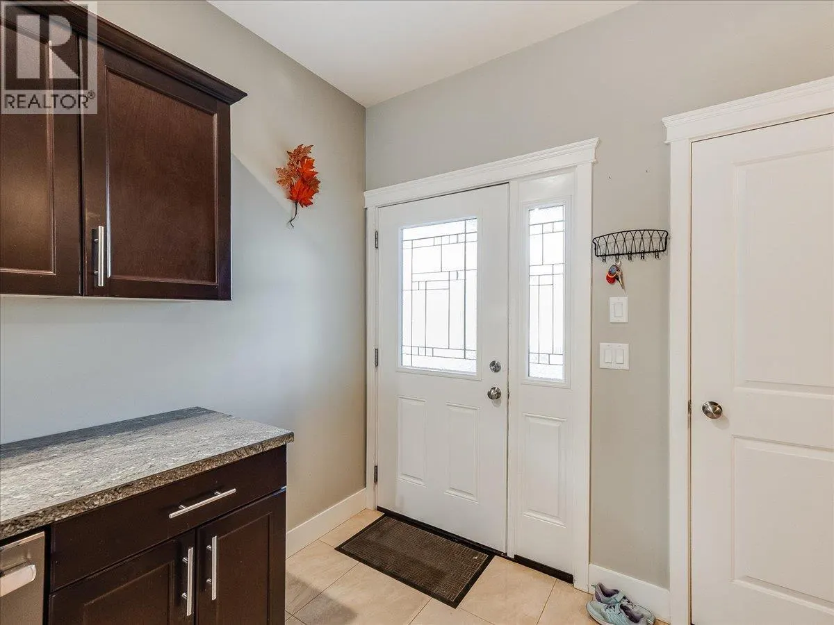 625 11TH Avenue Unit# 6